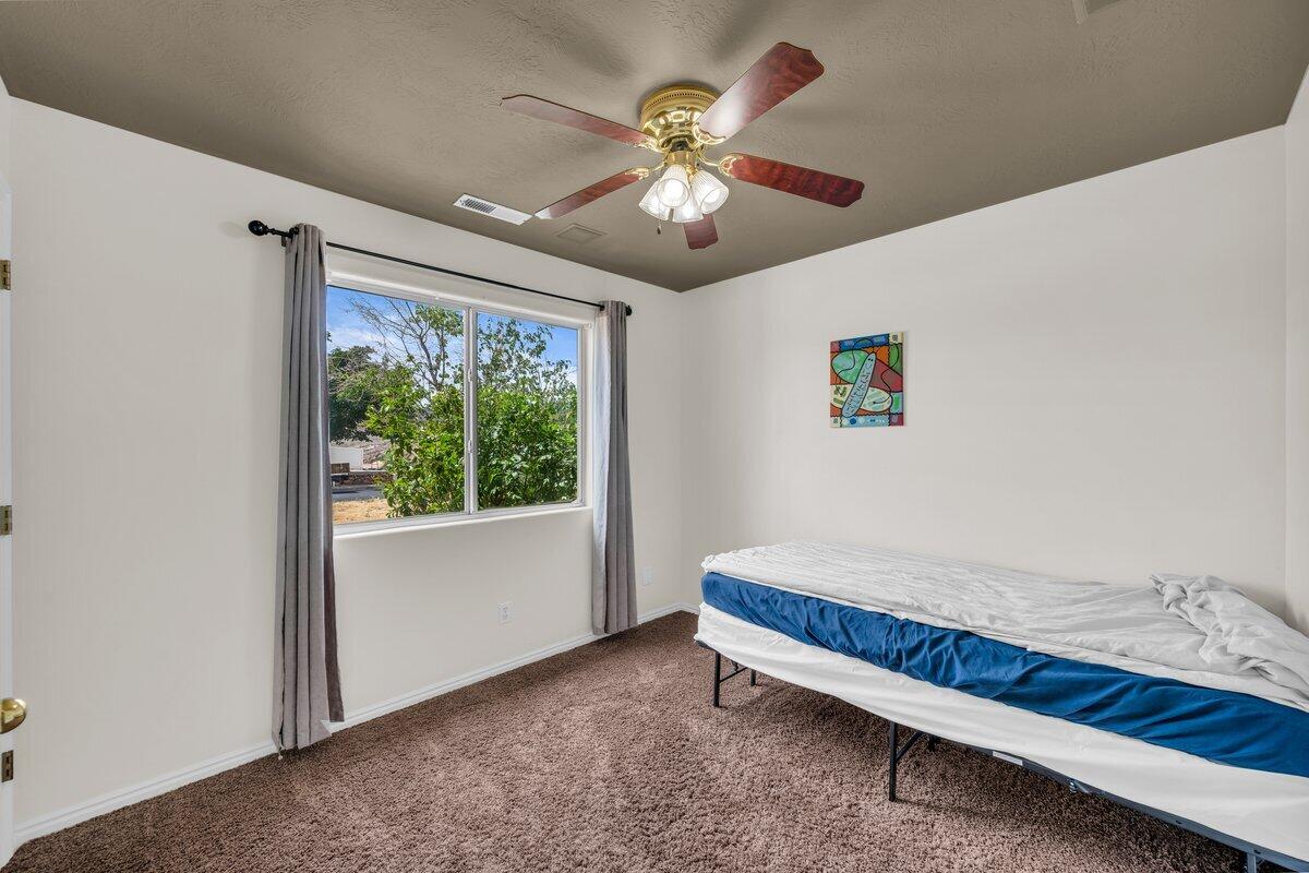 CANYON RIDGE - Residential