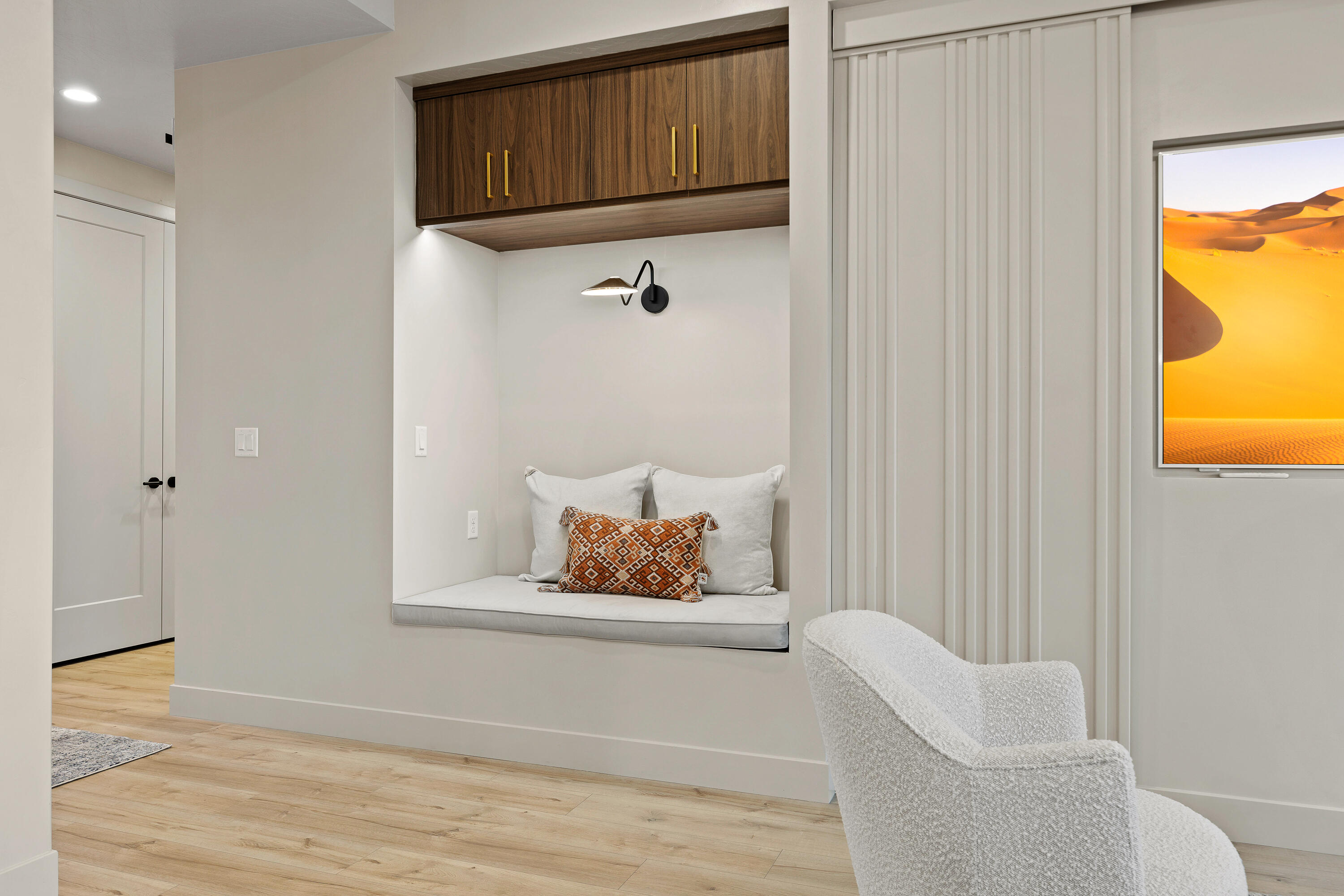 PAINTED SANDS - Residential