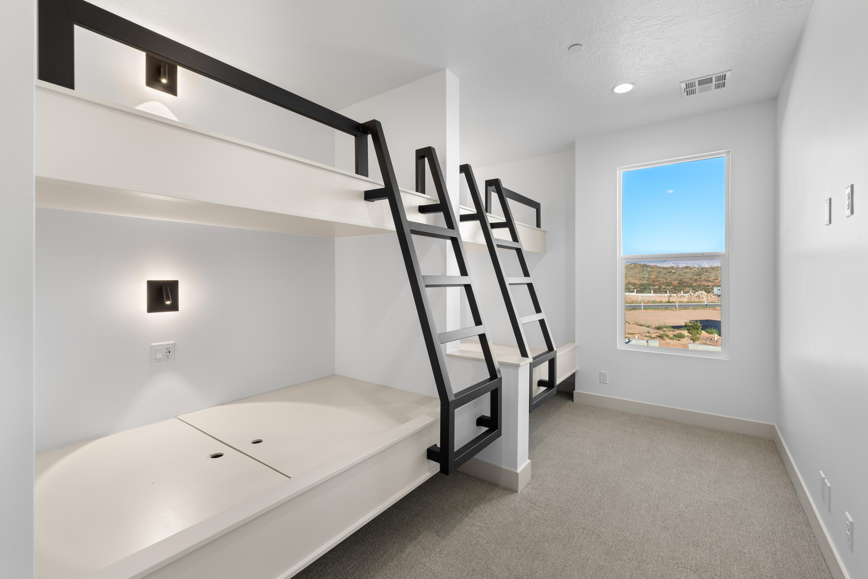 ISLAND AT CORAL CANYON - Residential