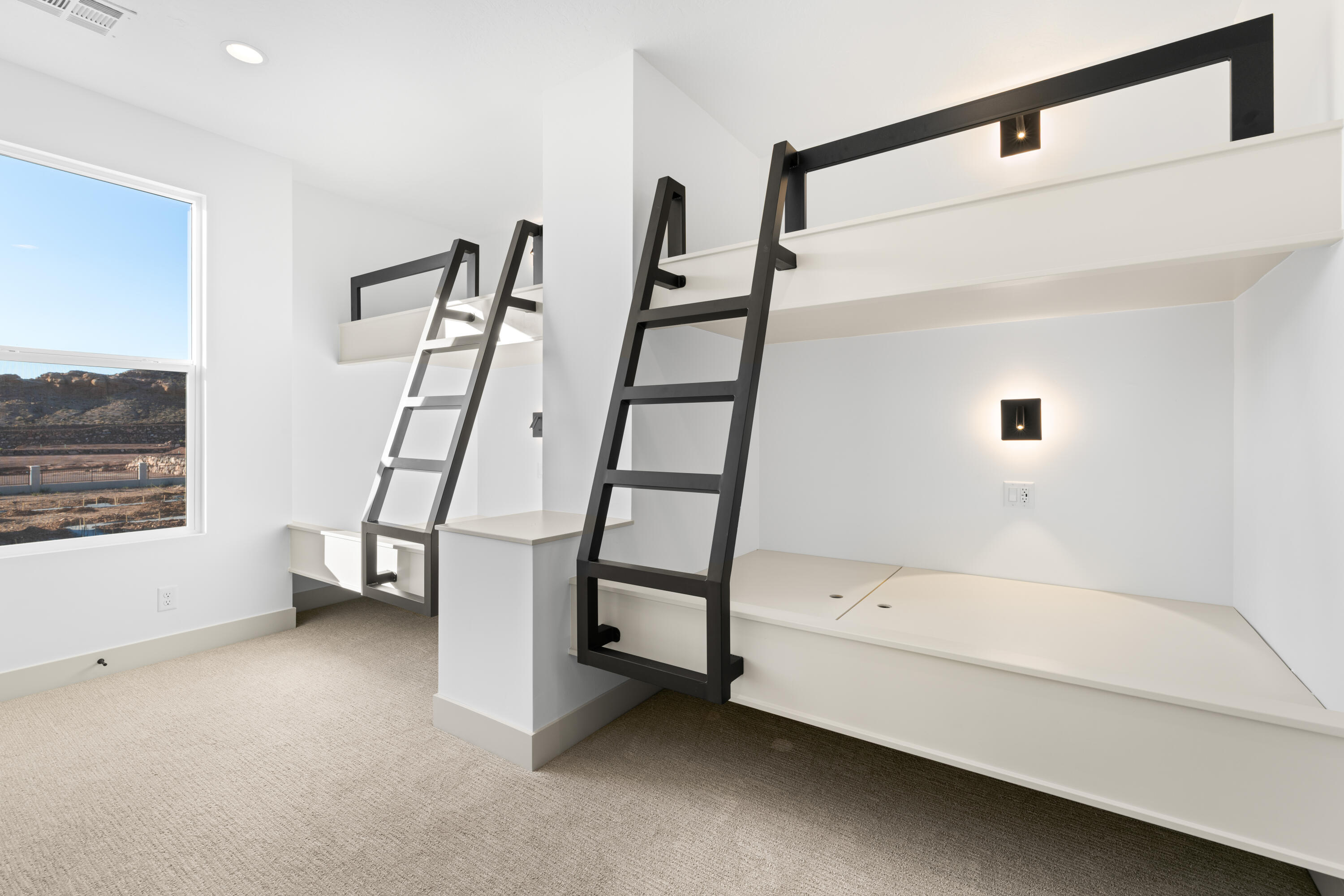 ISLAND AT CORAL CANYON - Residential