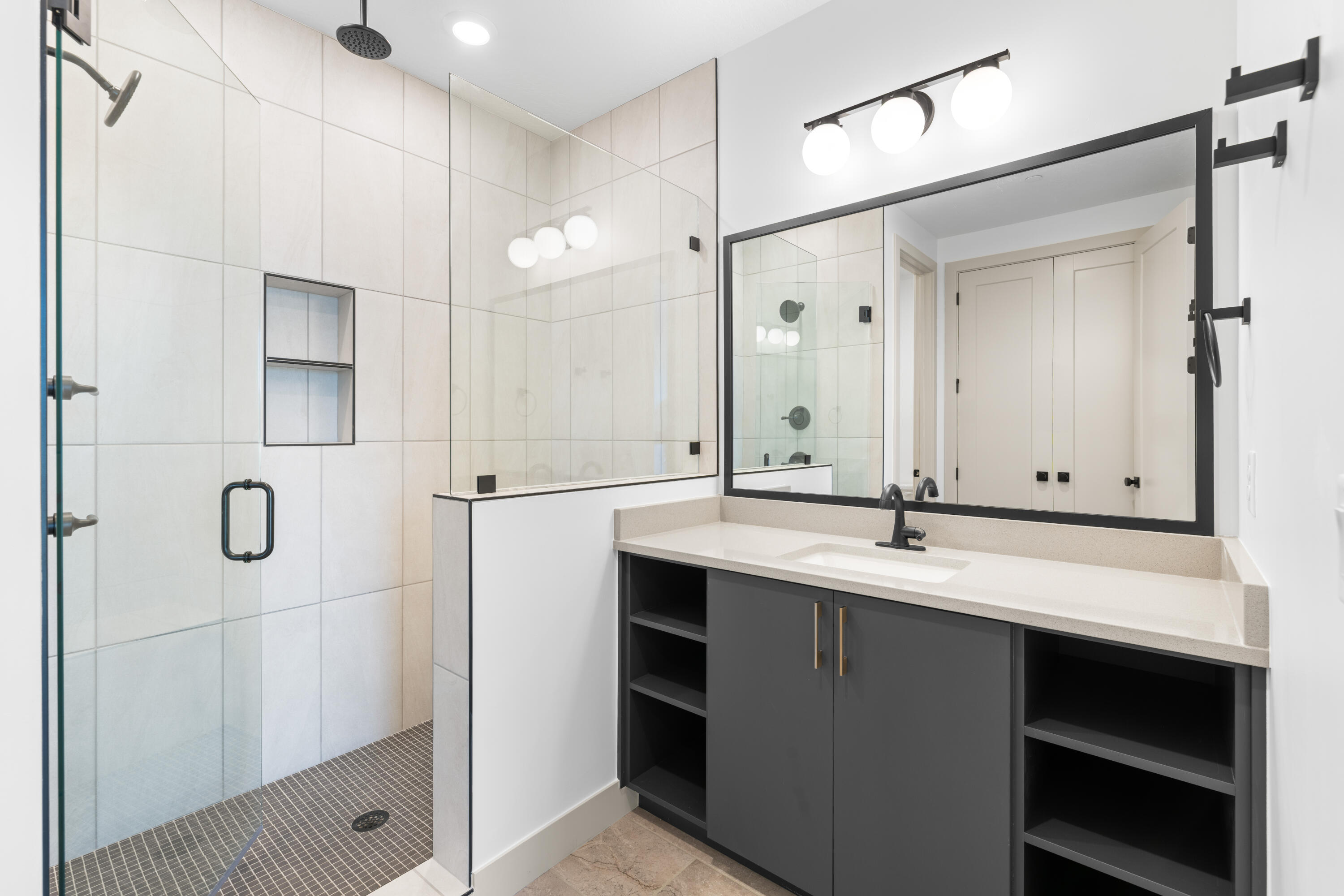 ISLAND AT CORAL CANYON - Residential