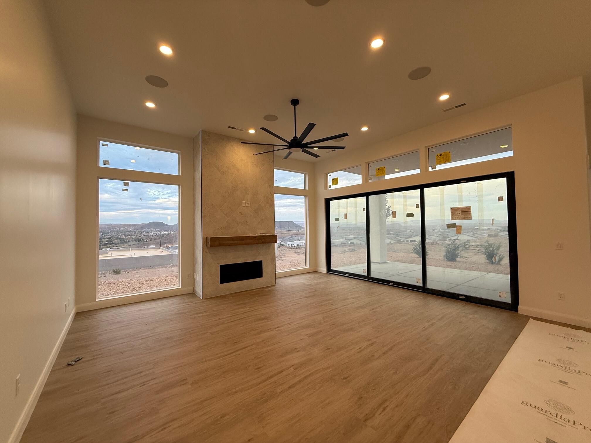 CASCATA AT DIVARIO - Residential