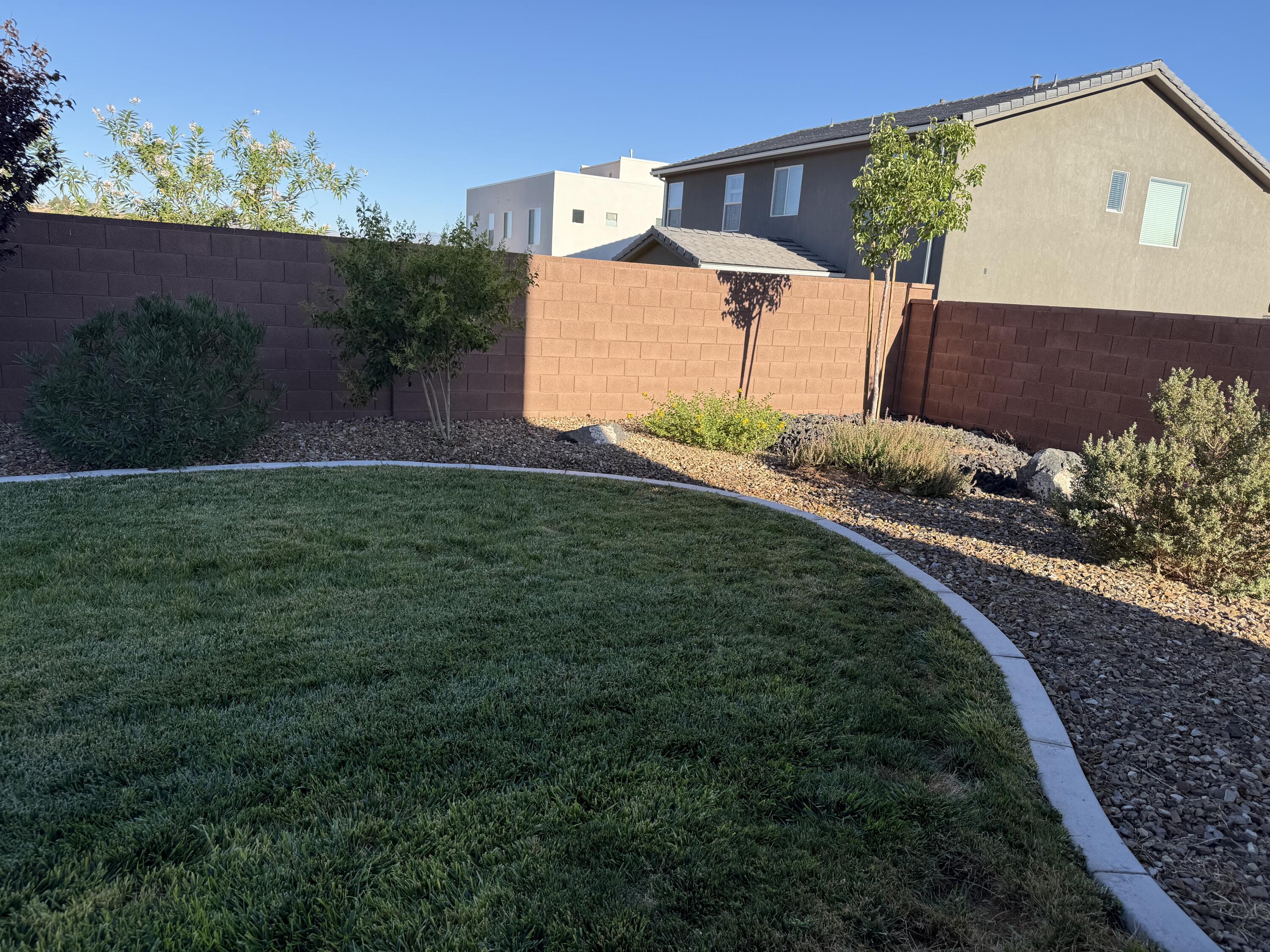 WARNER GATEWAY - Residential