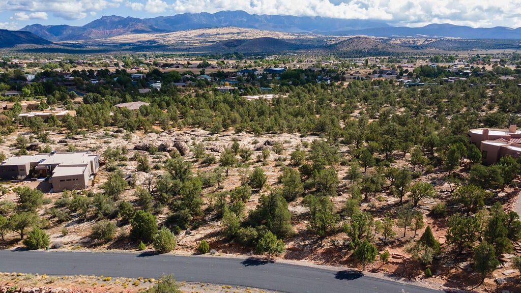 Photo of 548 N Rock Garden LN 69 #69, Dammeron Valley, UT 84783 (MLS # 26-276335)