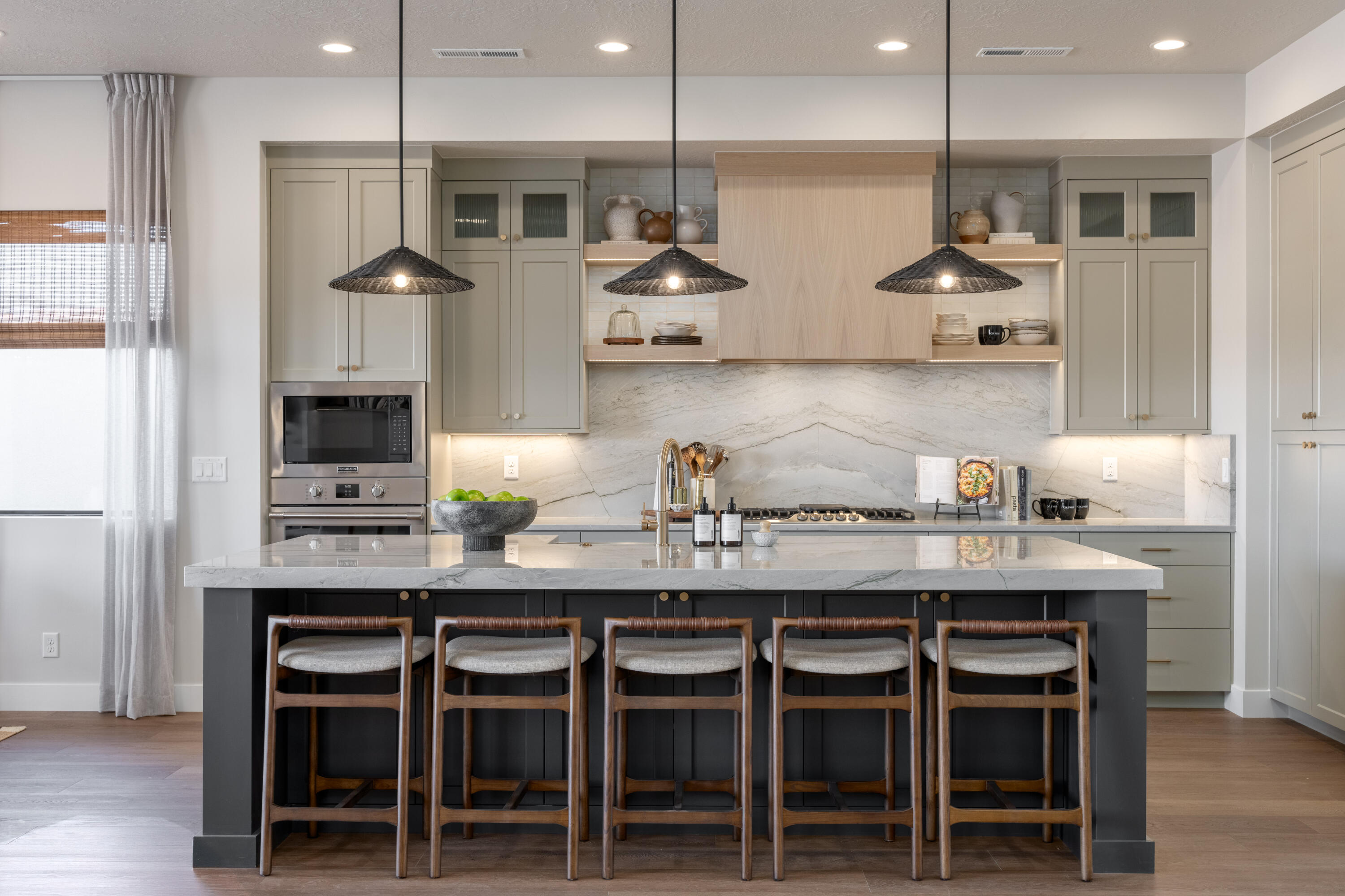 ISLAND AT CORAL CANYON - Residential