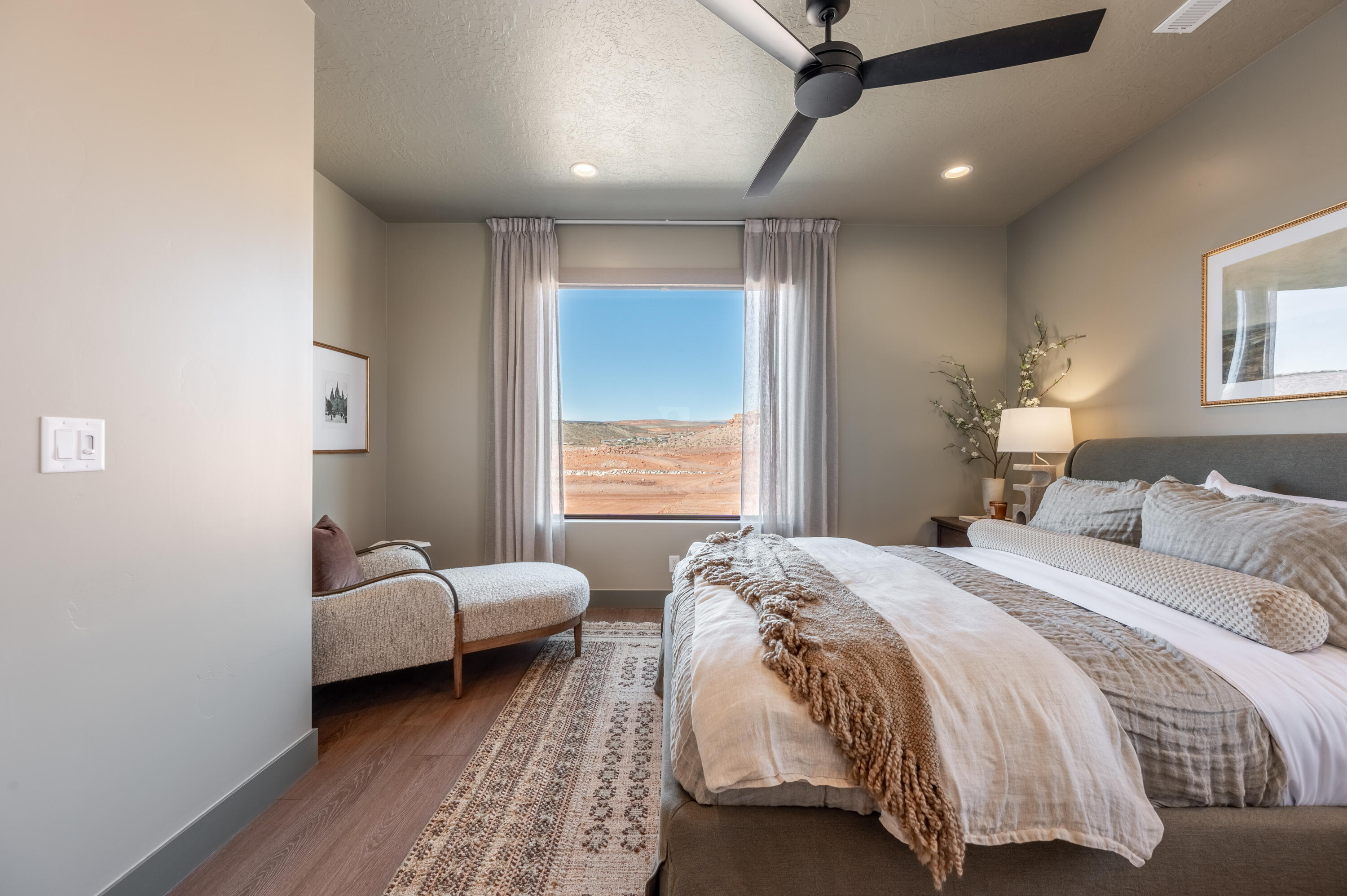 ISLAND AT CORAL CANYON - Residential