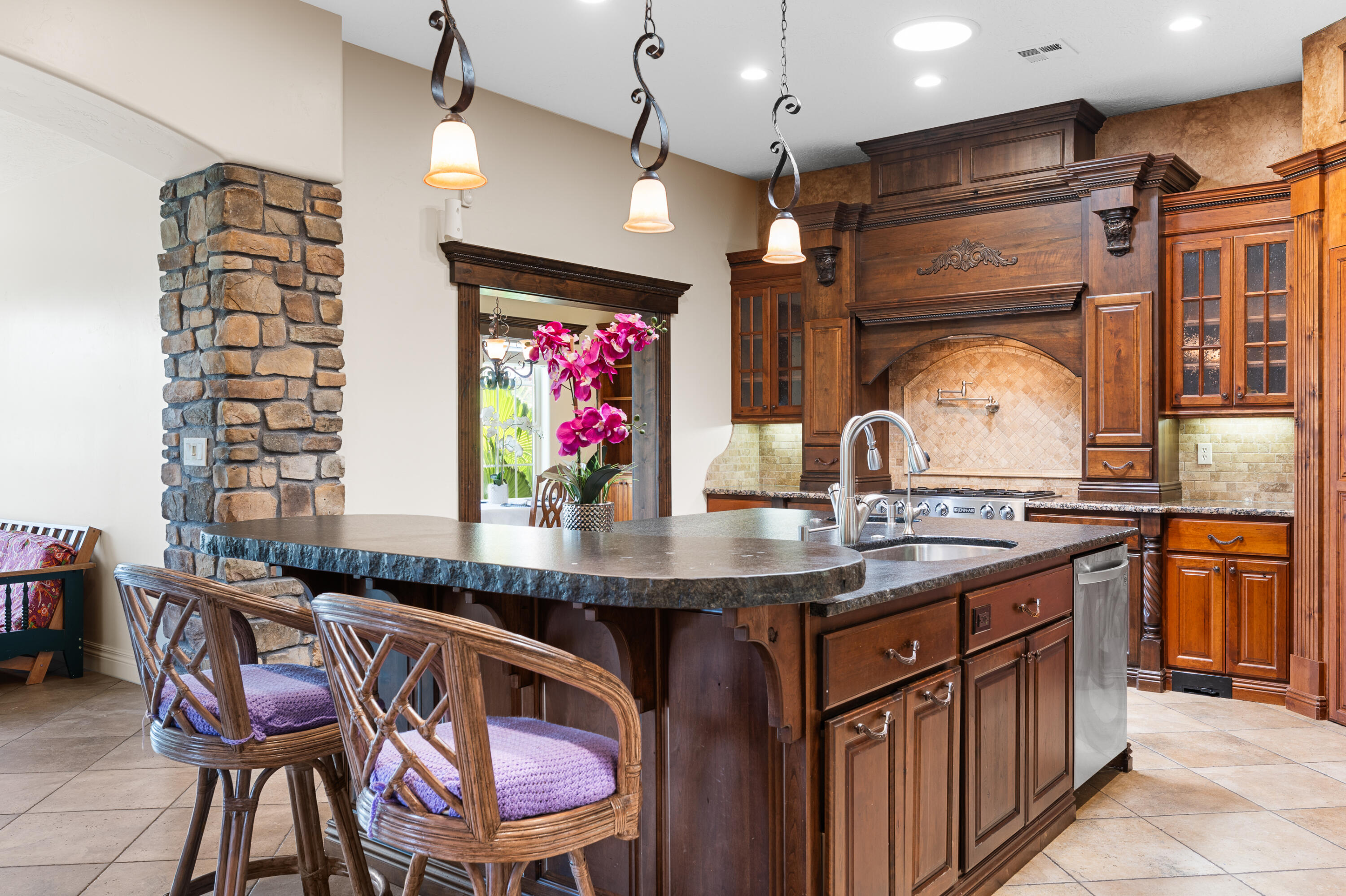 NORTHBRIDGE - Residential