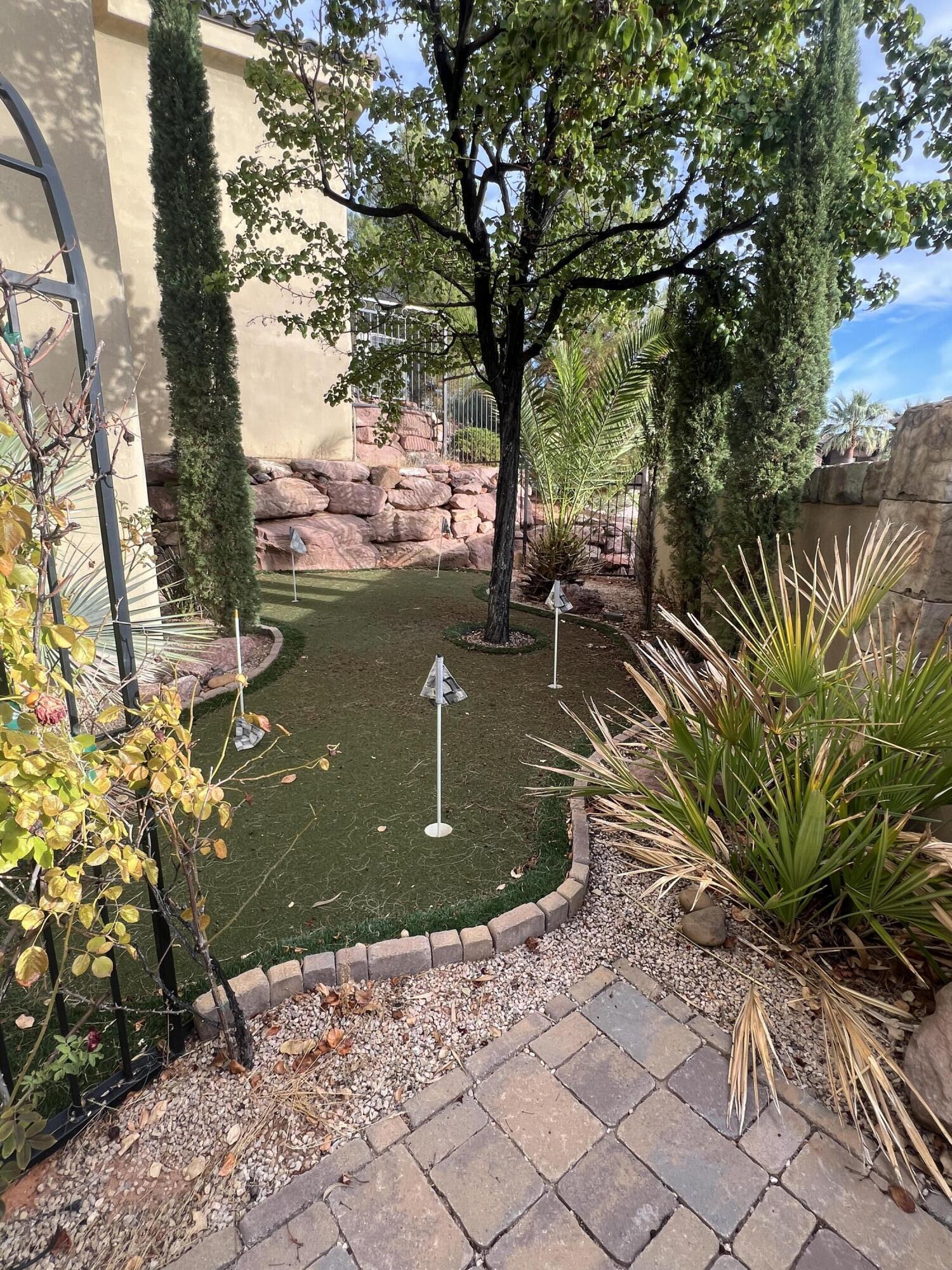 NORTHBRIDGE - Residential