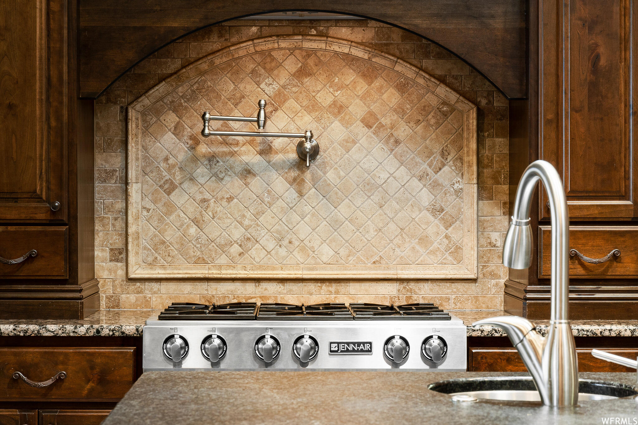 NORTHBRIDGE - Residential