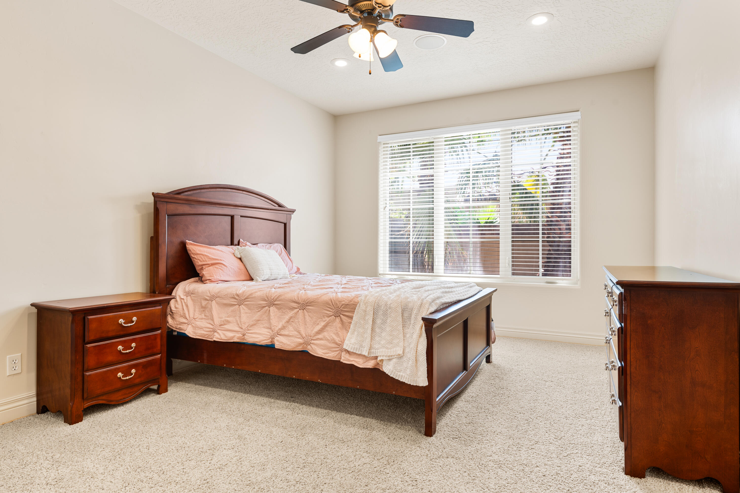 NORTHBRIDGE - Residential