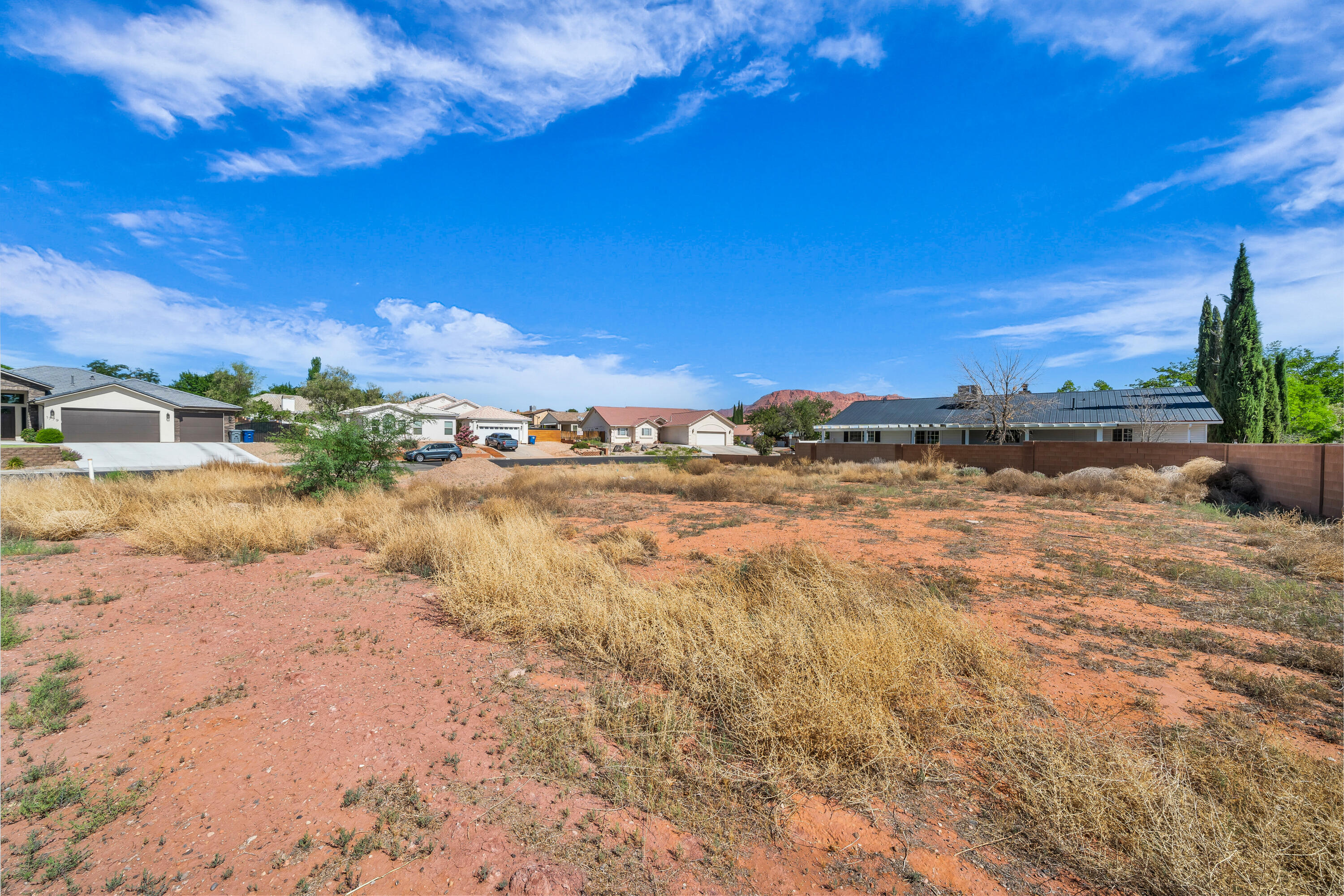 SANTA CLARA TOWNSITE AND FIELD - Land