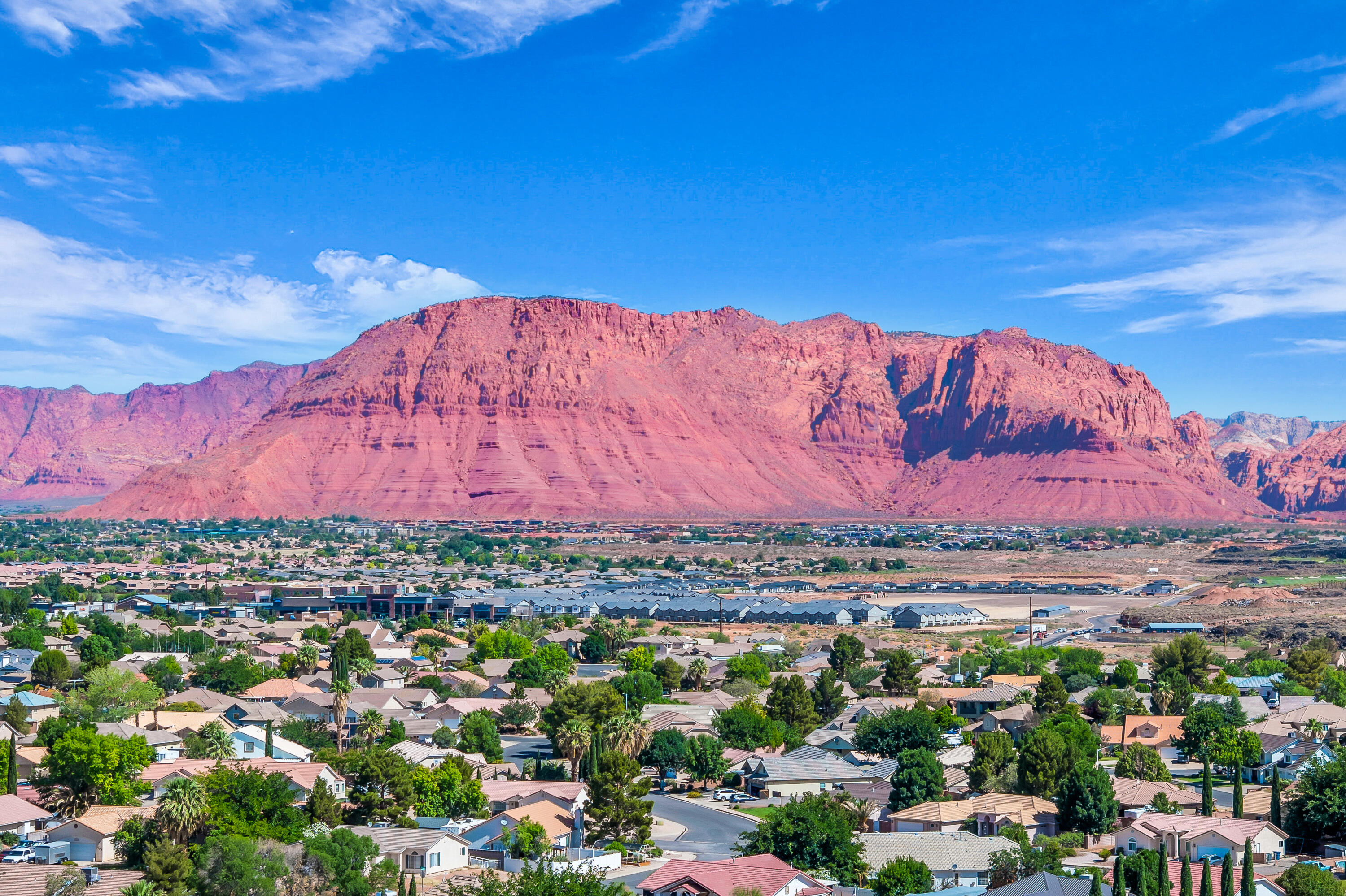SANTA CLARA TOWNSITE AND FIELD - Land
