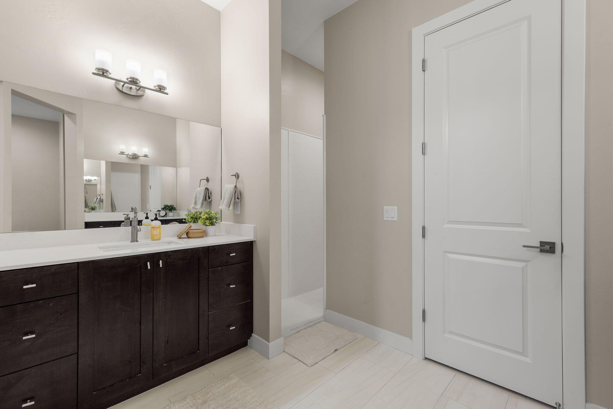 VILLAS AT SUN RIVER - Residential