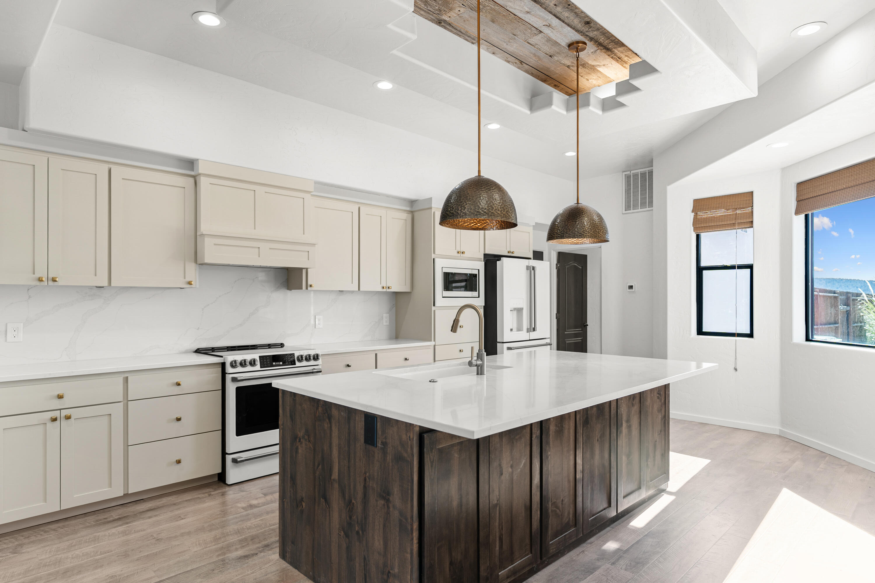 DAMMERON VALLEY OLD FARM - Residential