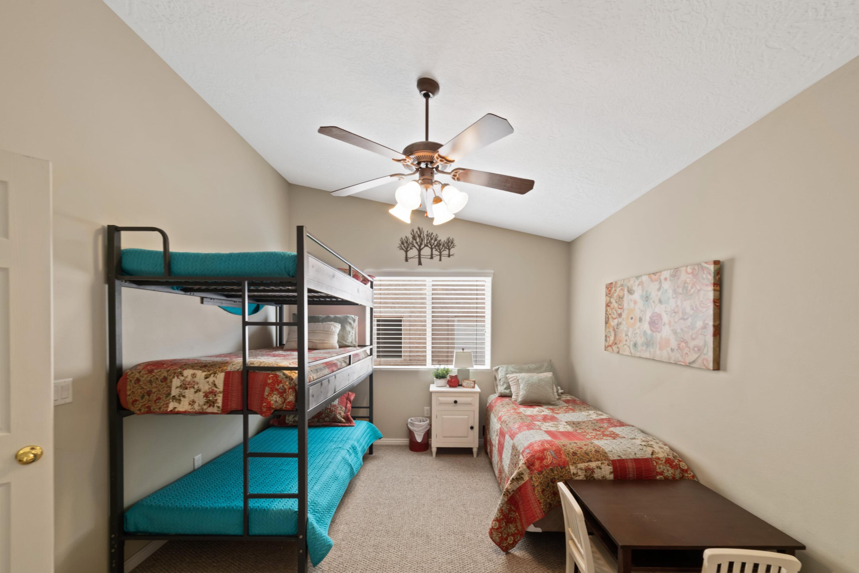 SILVERCREEK TOWNHOMES - Residential