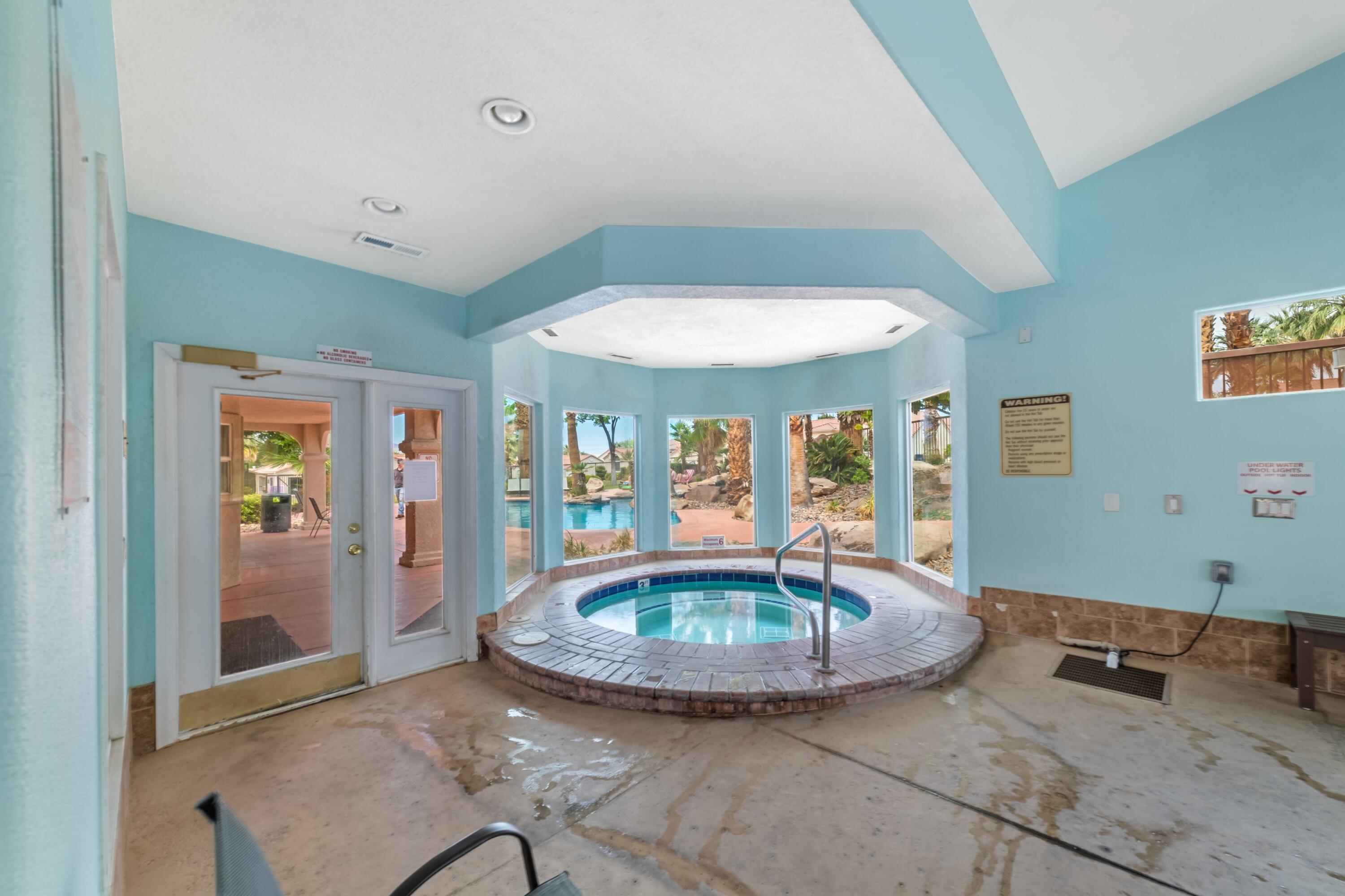 SILVERCREEK TOWNHOMES - Residential