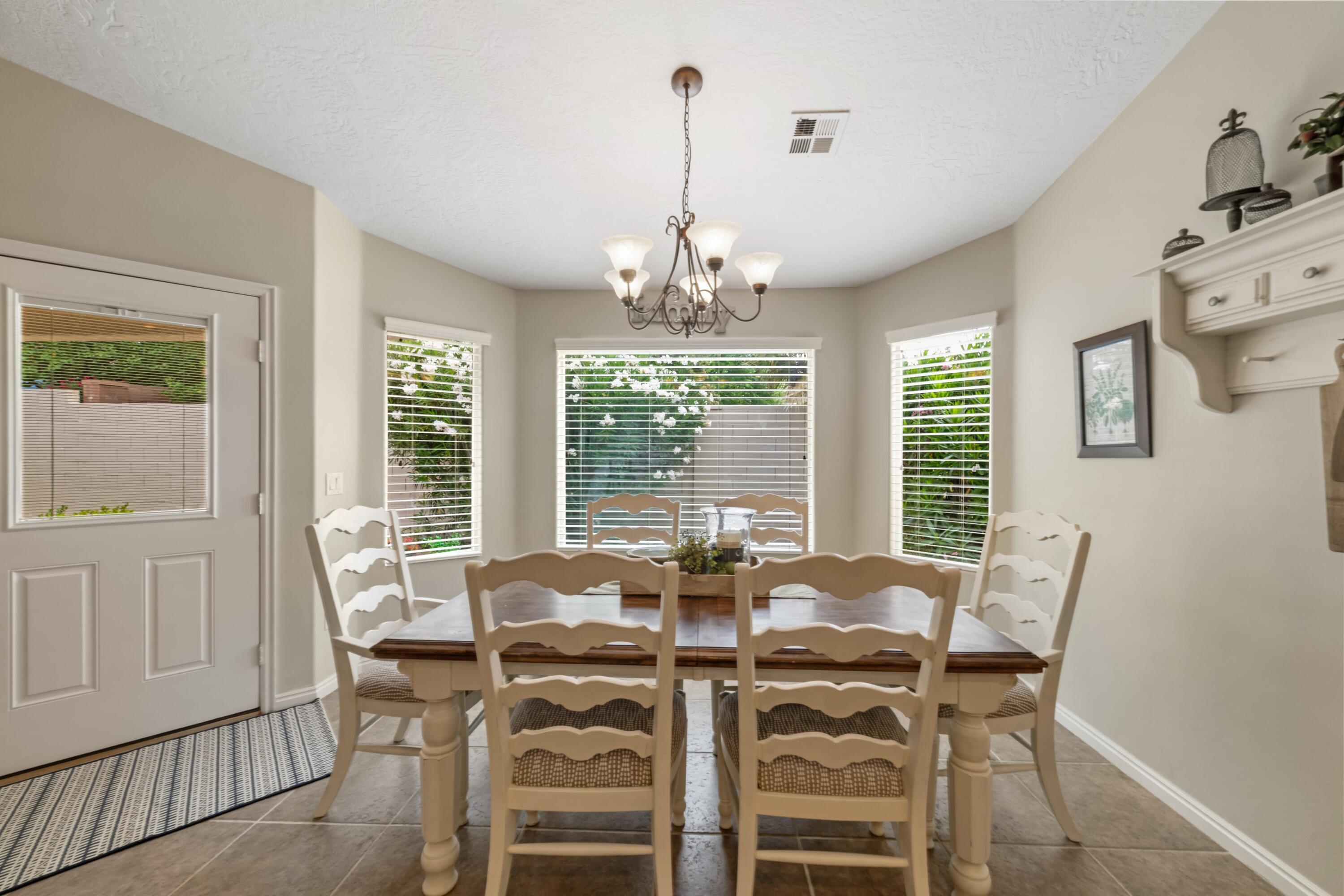 SILVERCREEK TOWNHOMES - Residential