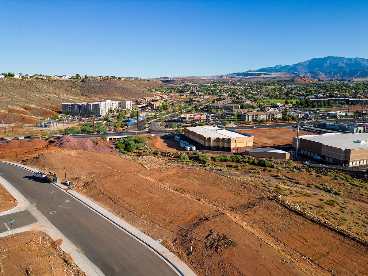 KNETTAS KNOLL SUB - Land