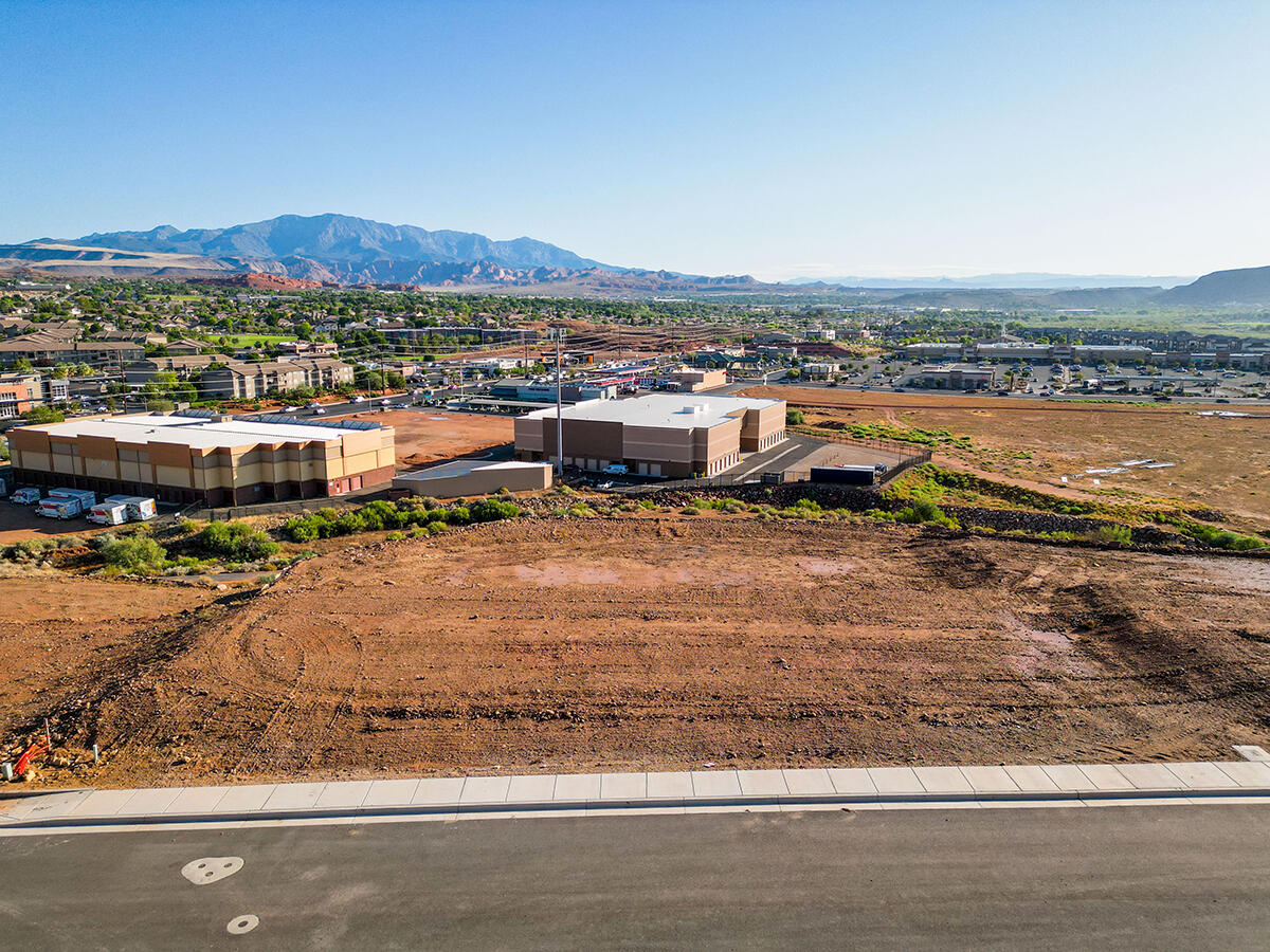 KNETTAS KNOLL SUB - Land