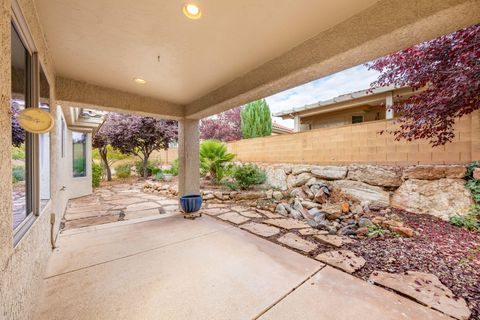 Tiny photo for 4399 S ASPEN GLOW DR W, Saint George, UT 84790 (MLS # 26-269843)