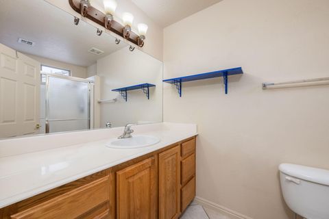 Tiny photo for 4399 S ASPEN GLOW DR W, Saint George, UT 84790 (MLS # 26-269843)