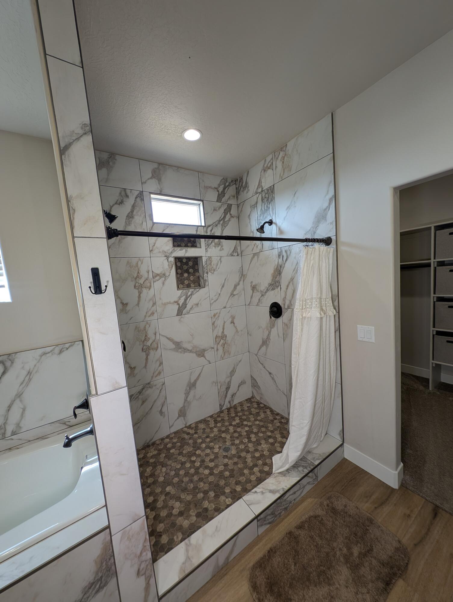 APPLE VALLEY RANCH GOOSEBERRY - Residential