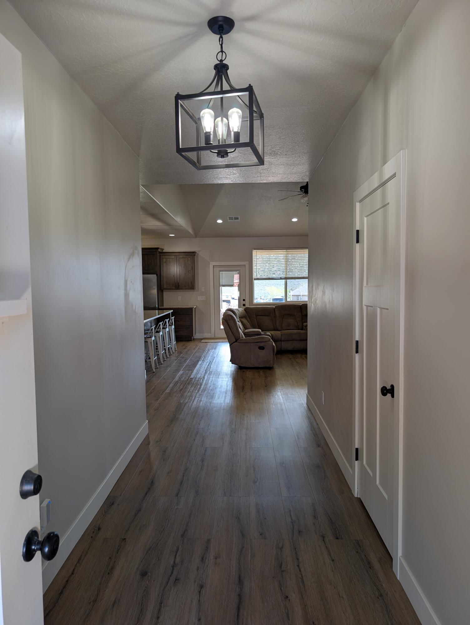 APPLE VALLEY RANCH GOOSEBERRY - Residential