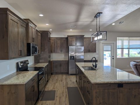 Tiny photo for 1023 W LITTLE PINION Way, Apple Valley, UT 84737 (MLS # 26-271296)