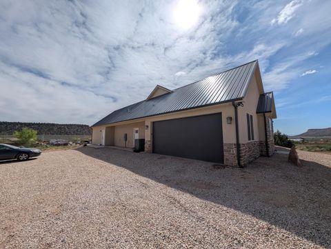 Tiny photo for 1023 W LITTLE PINION Way, Apple Valley, UT 84737 (MLS # 26-271296)