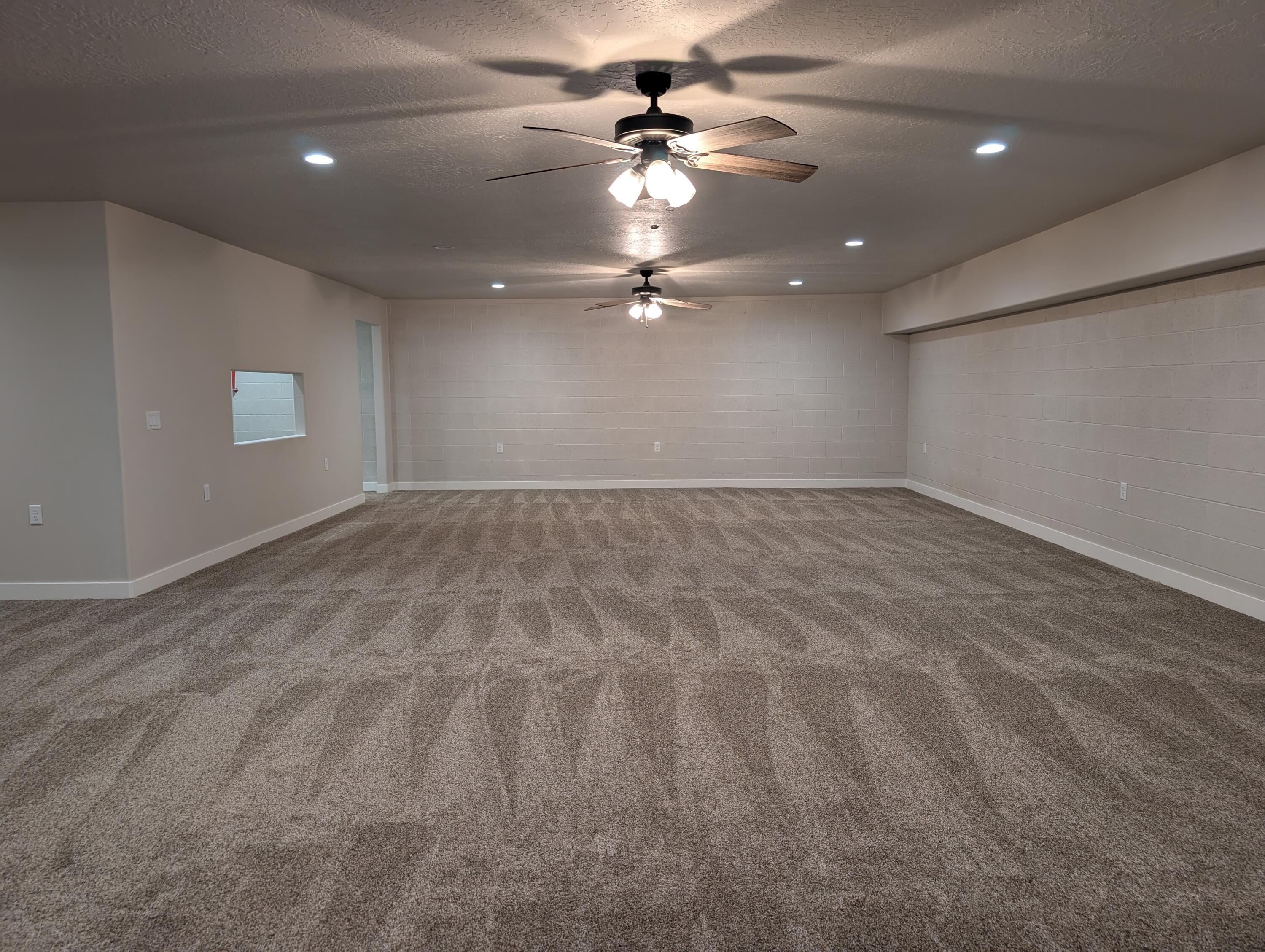 APPLE VALLEY RANCH GOOSEBERRY - Residential