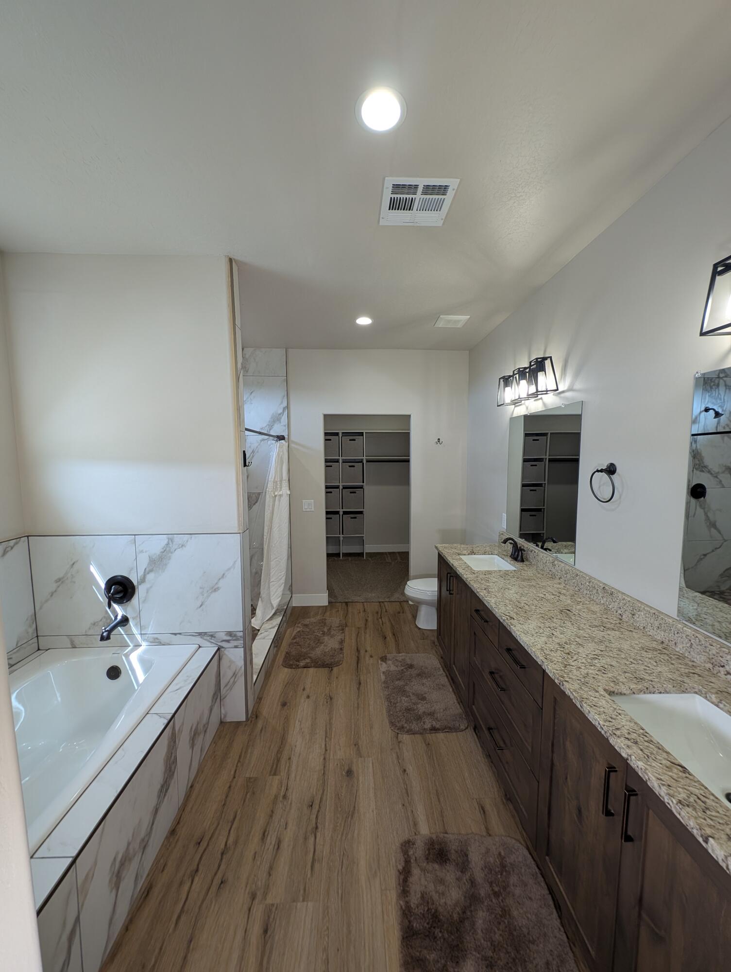 APPLE VALLEY RANCH GOOSEBERRY - Residential