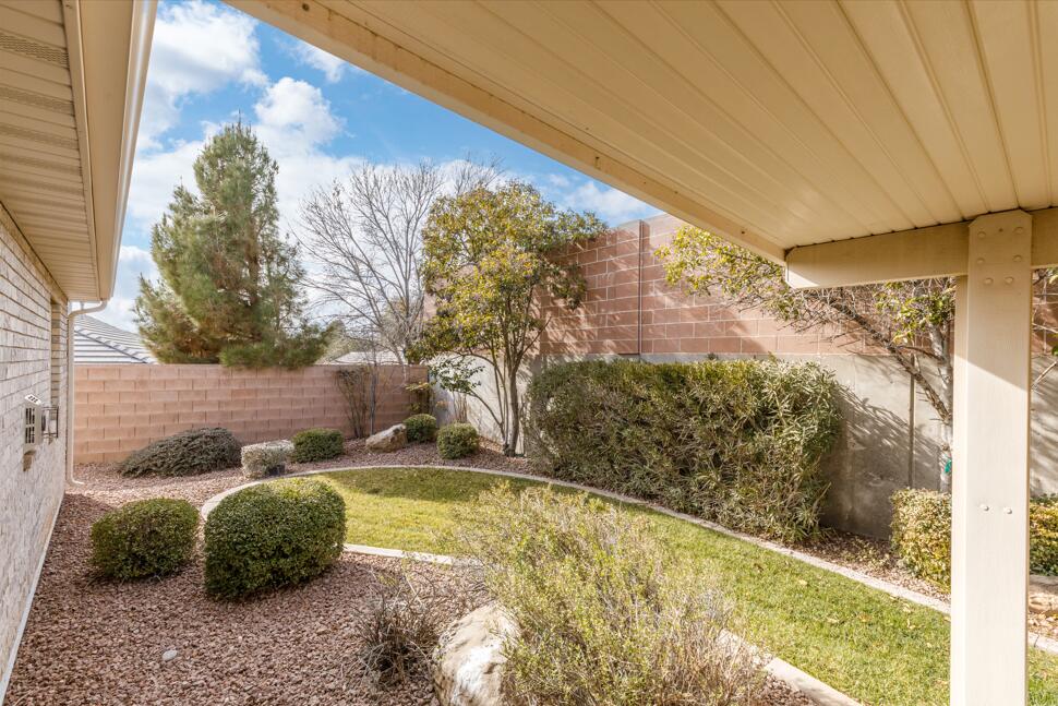 COVENTRY LANE TOWNHOMES - Residential