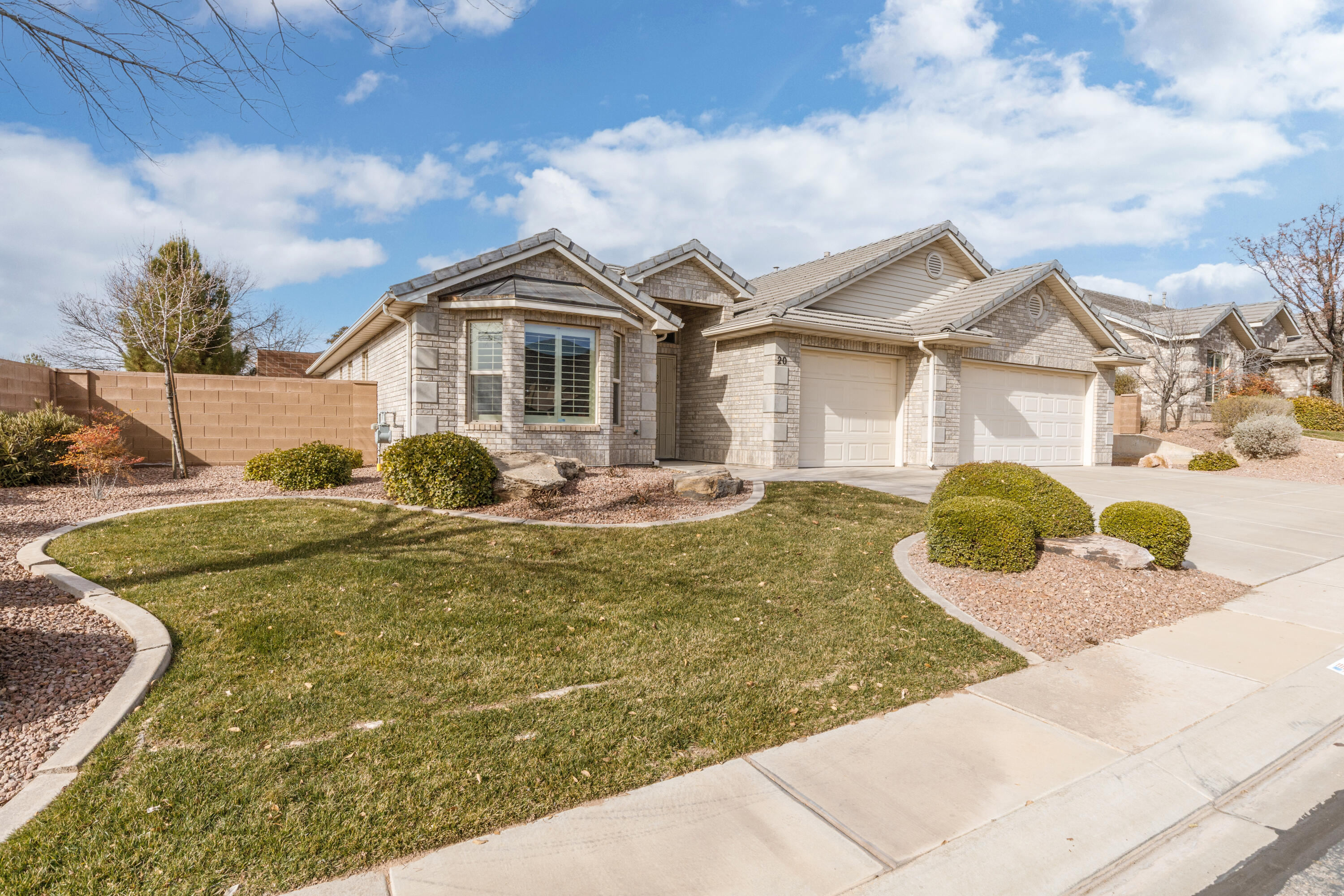 COVENTRY LANE TOWNHOMES - Residential