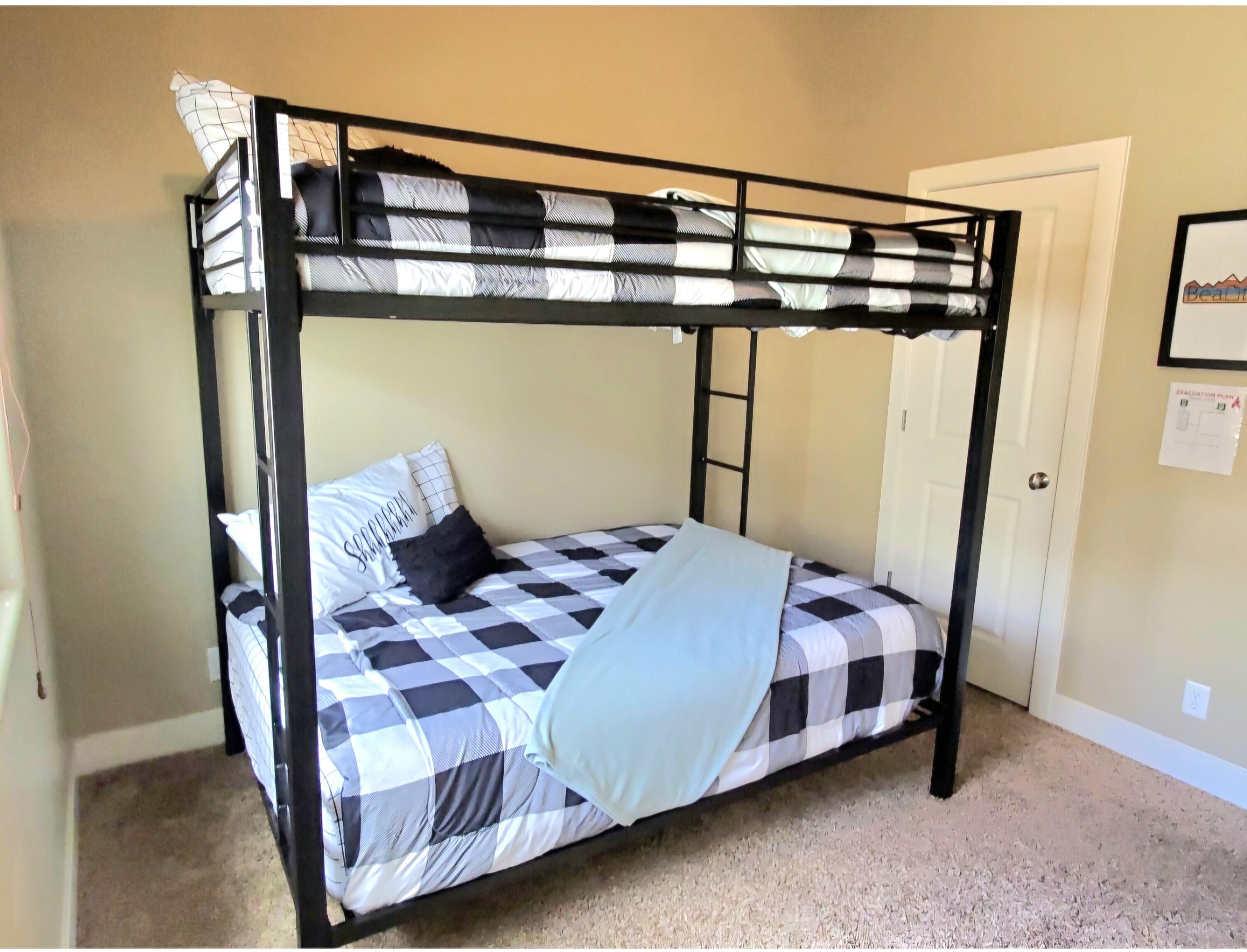 CORAL RIDGE TOWNHOMES - Residential