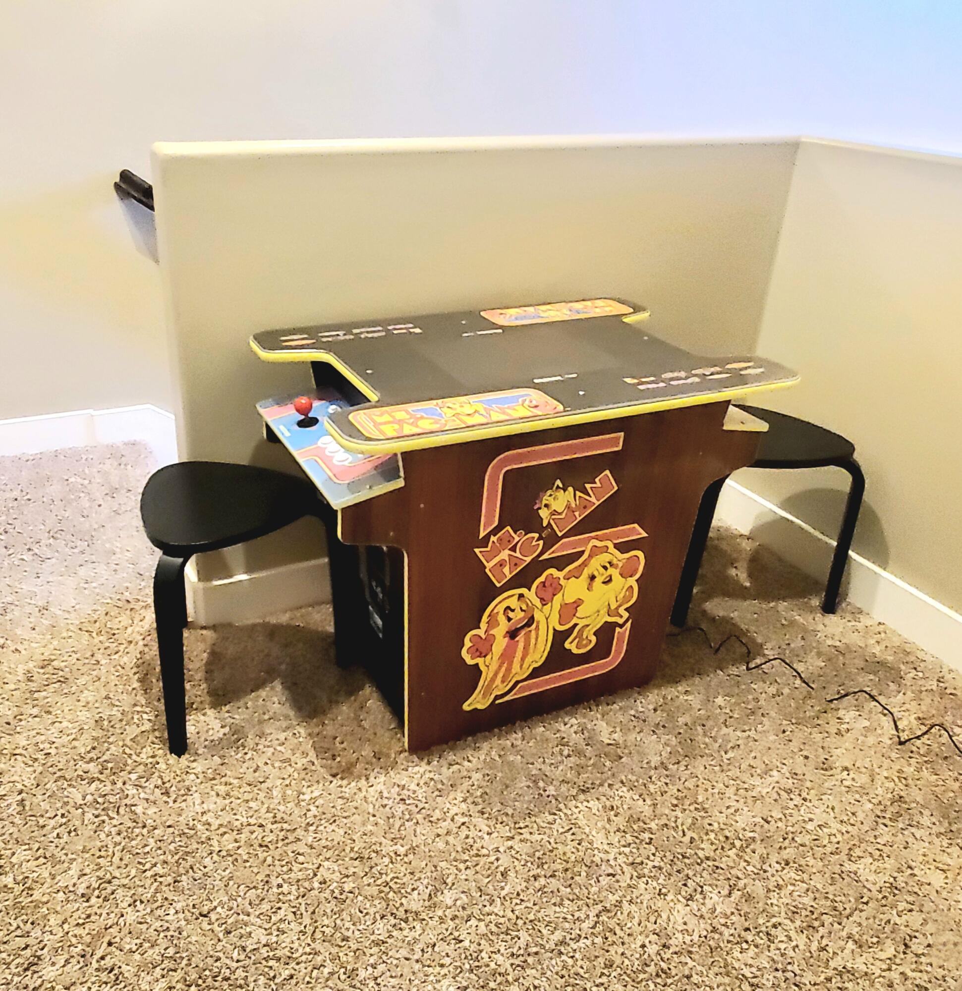 CORAL RIDGE TOWNHOMES - Residential