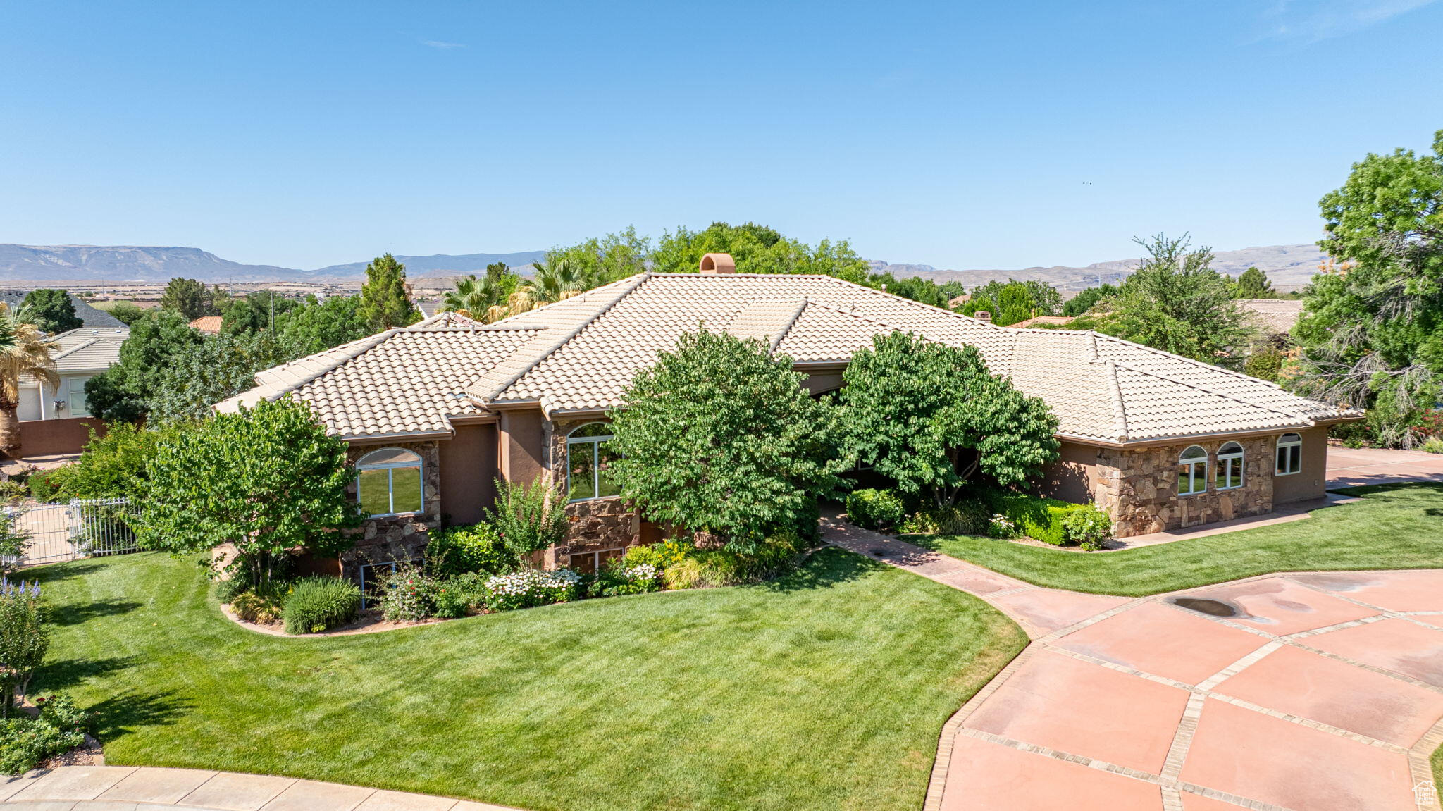 PHEASANT RUN ESTATES - Residential