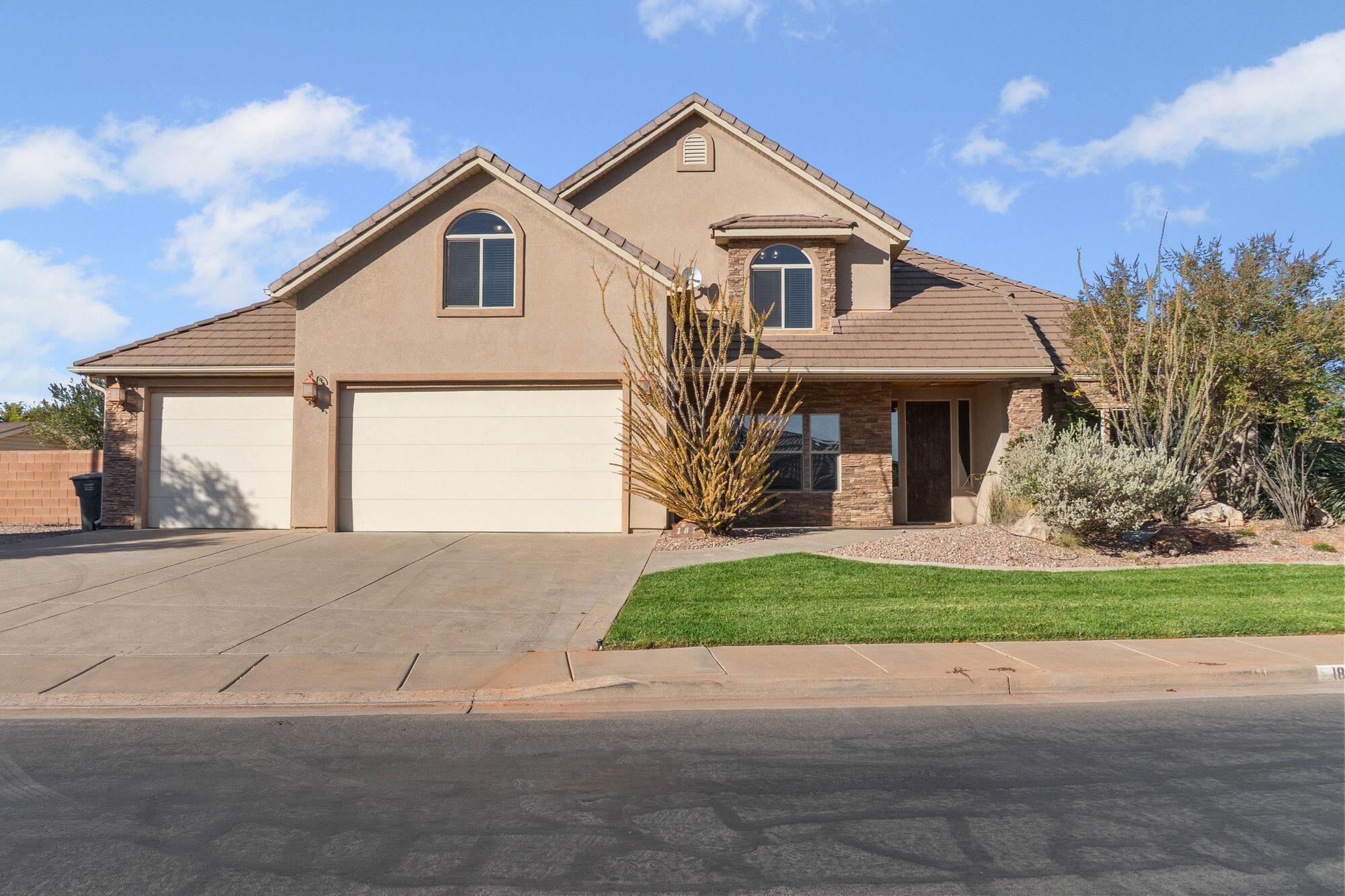 RED MOUNTAIN VIEW EST - Residential