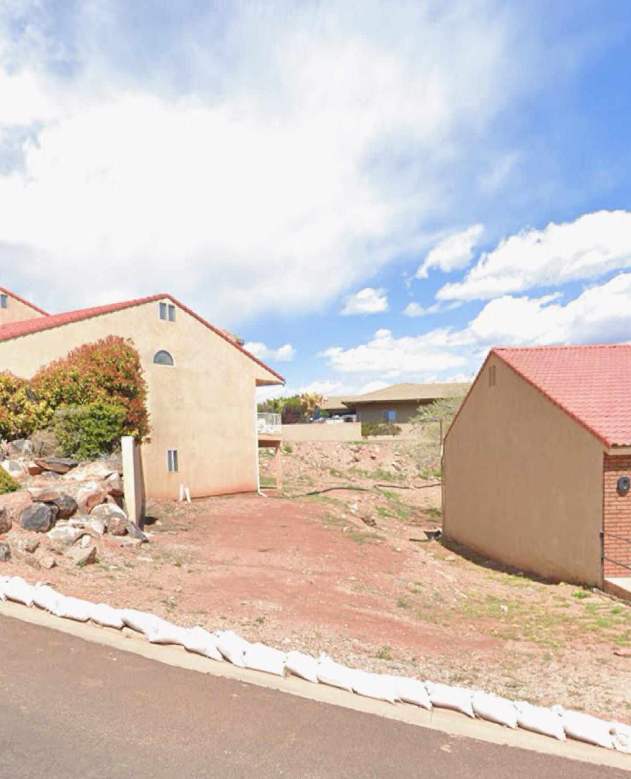 SHADOW HILLS TOWNHOMES - Land