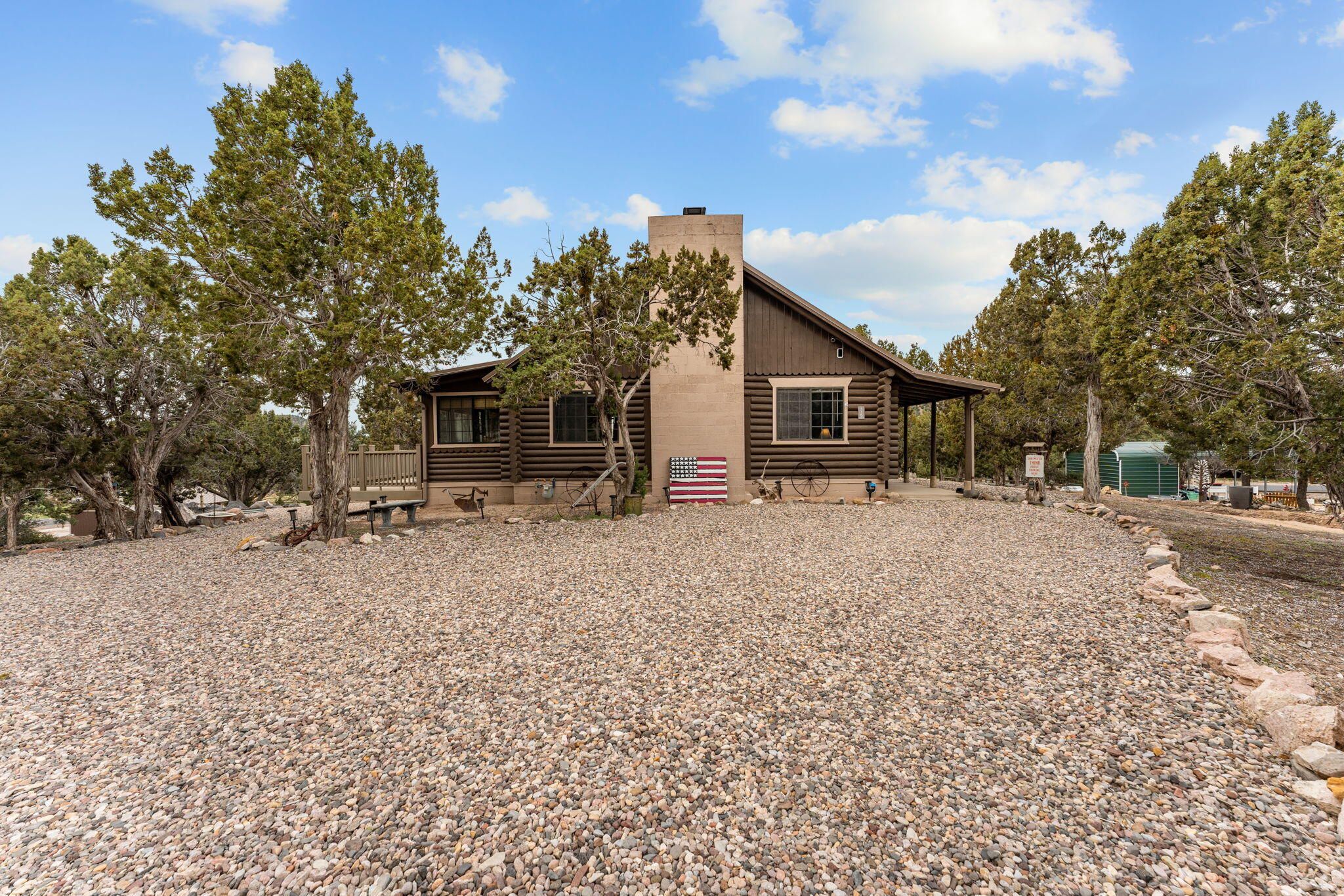 DIXIE DEER ESTATES - Residential