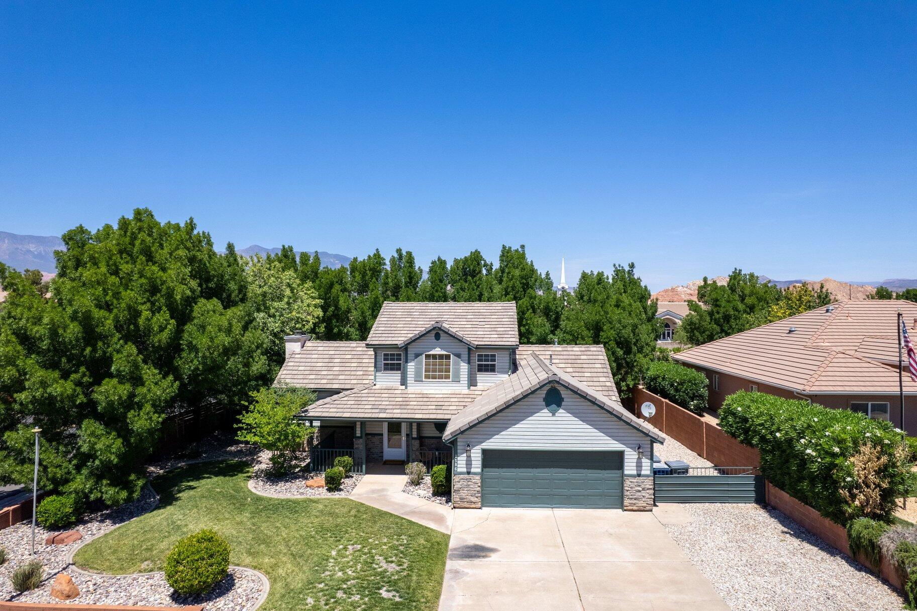 ELM ESTATES - Residential