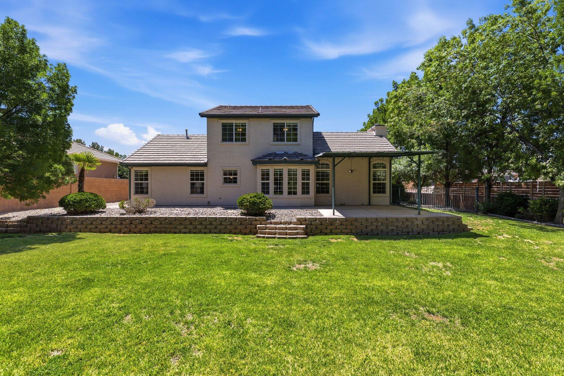 ELM ESTATES - Residential