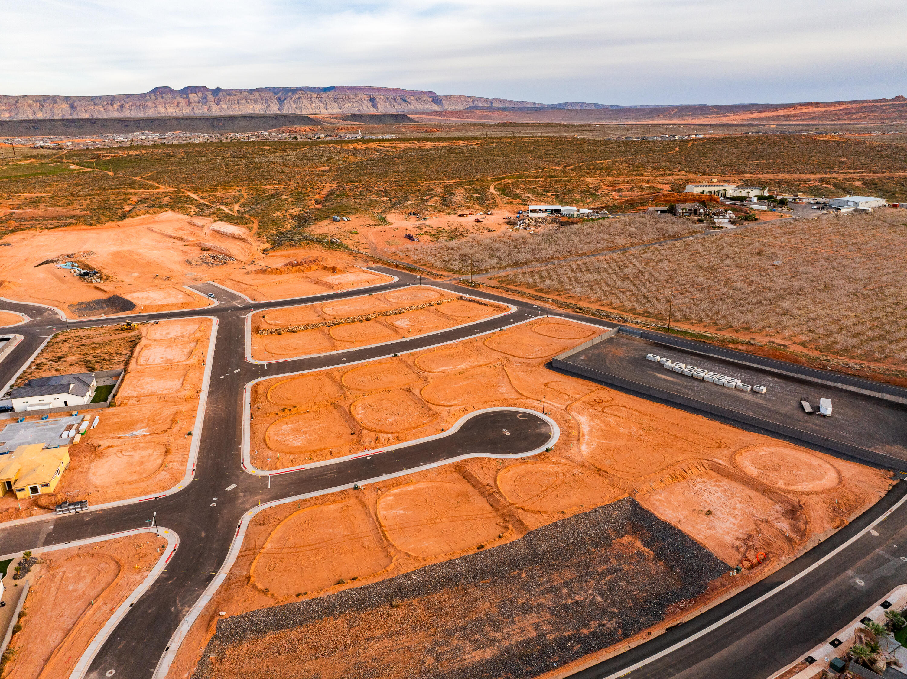 SAND HOLLOW VILLAGE - Land