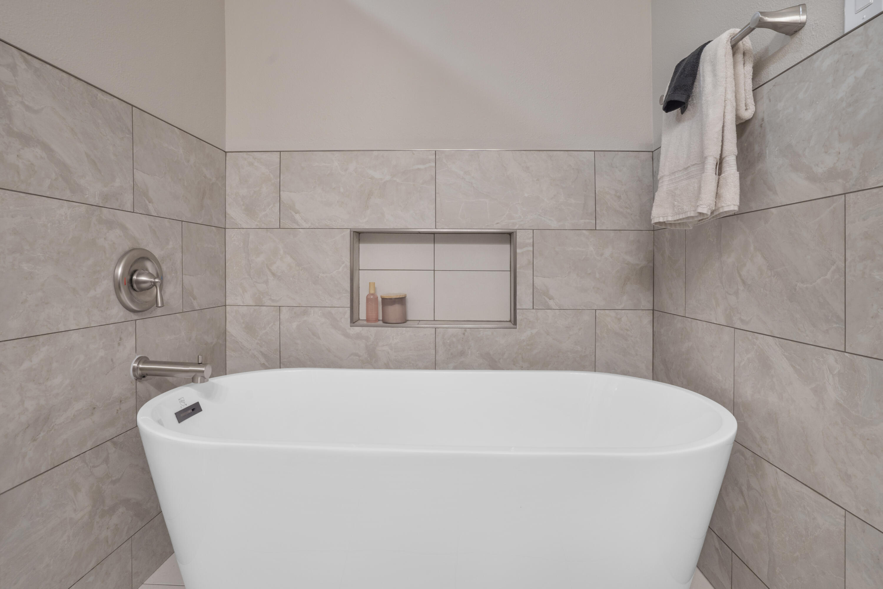 SCENIC SUNRISE - Residential