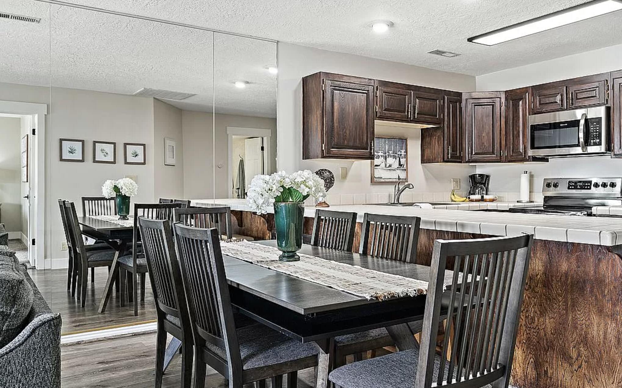 LAS PALMAS RESORT CONDOS - Residential