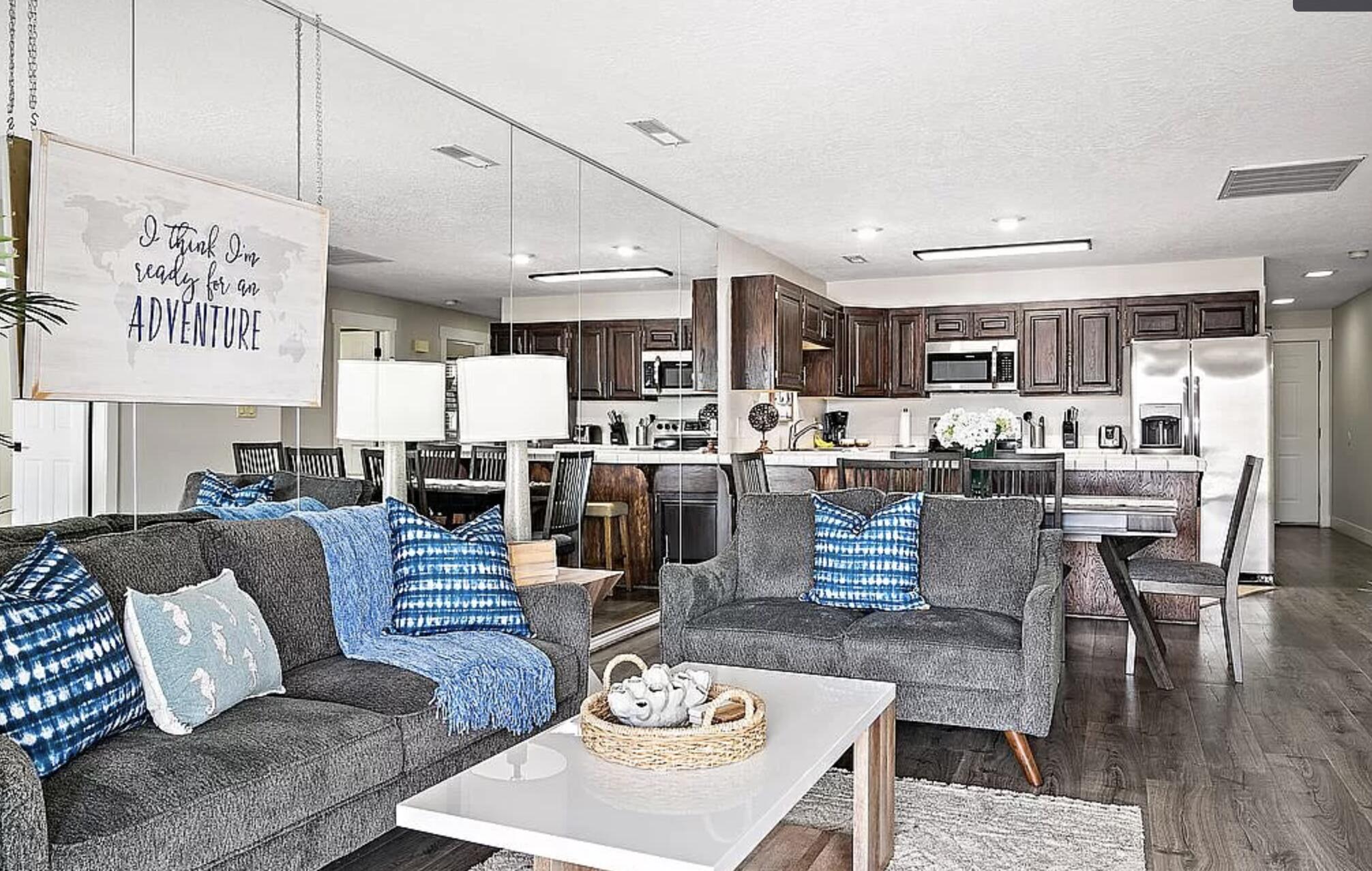 LAS PALMAS RESORT CONDOS - Residential