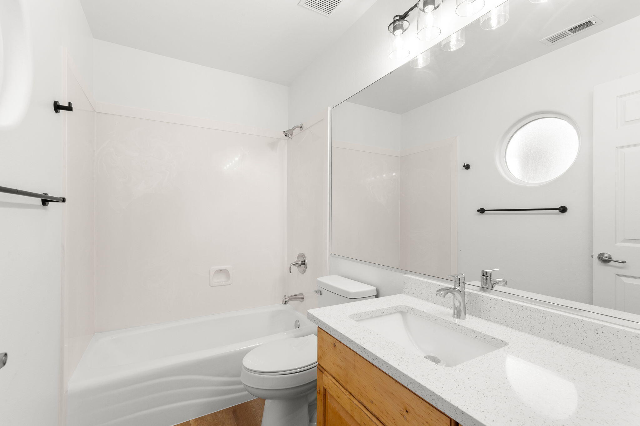 LEXINGTON HILLS TOWNHOMES - Residential