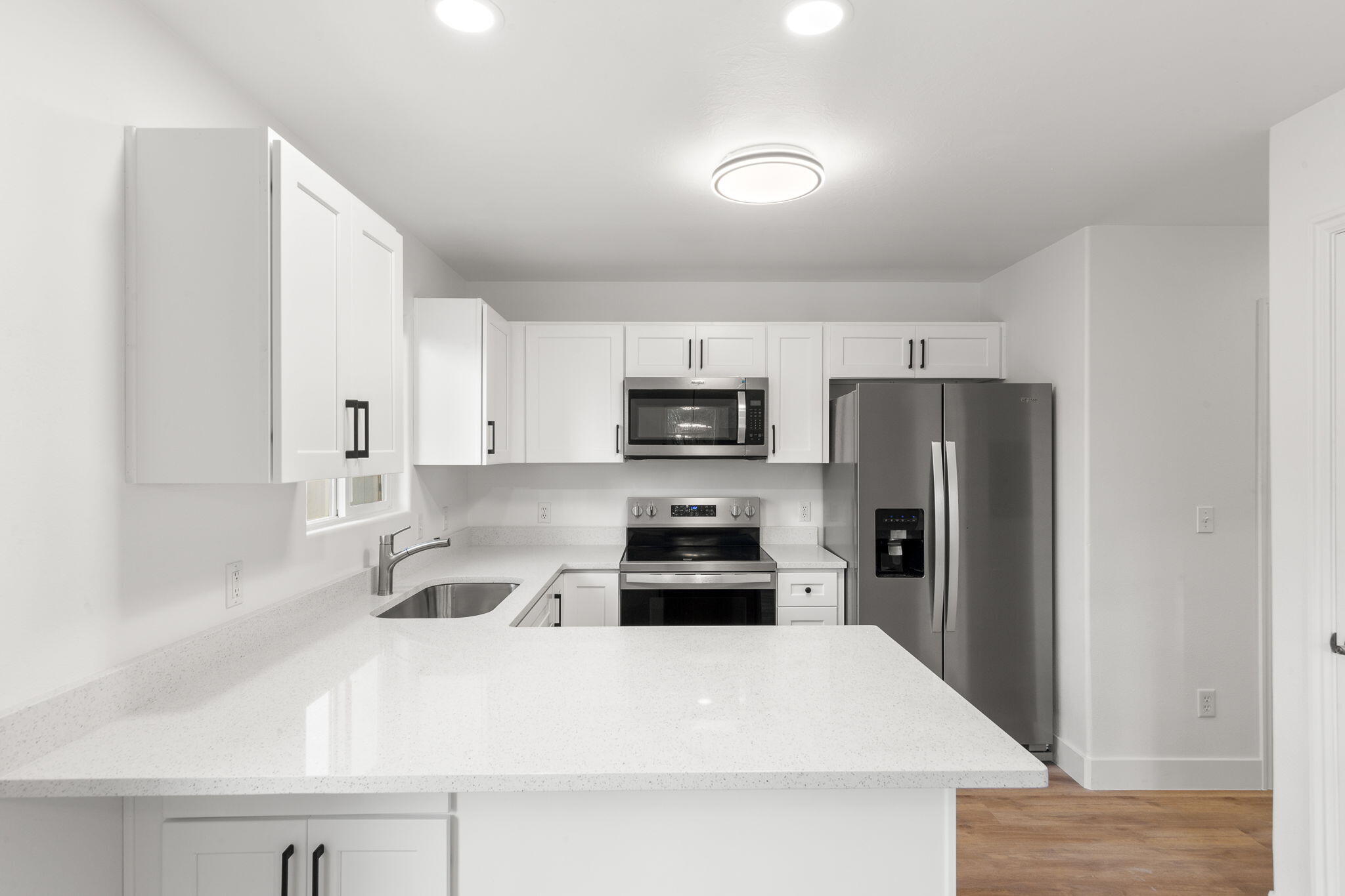 LEXINGTON HILLS TOWNHOMES - Residential