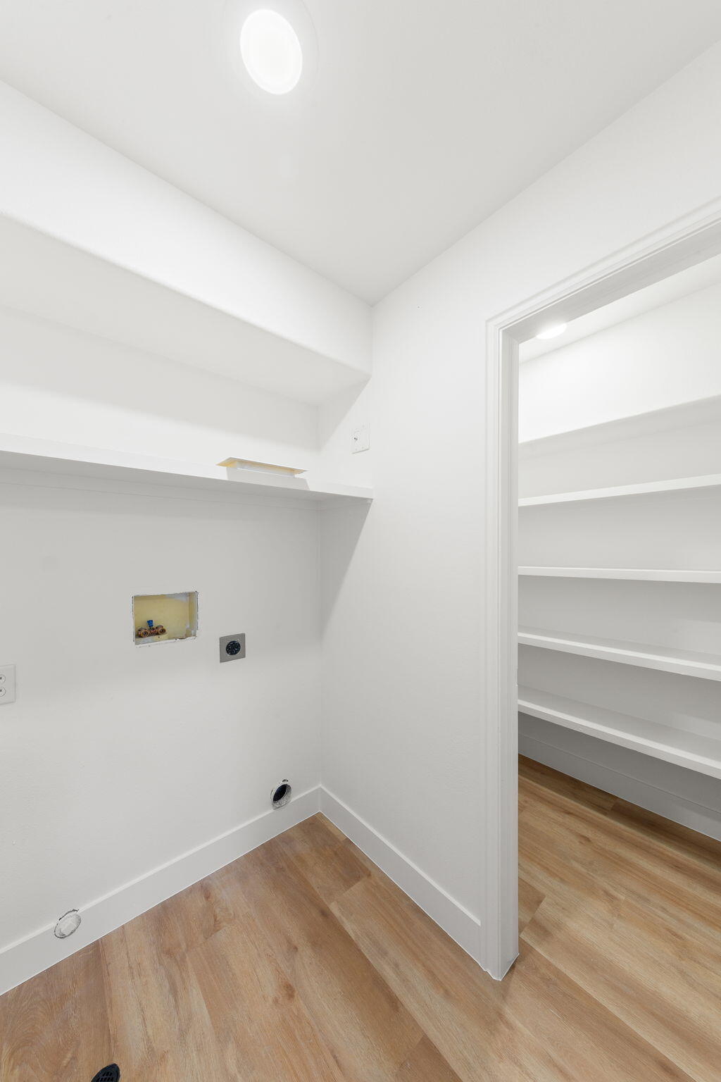 LEXINGTON HILLS TOWNHOMES - Residential