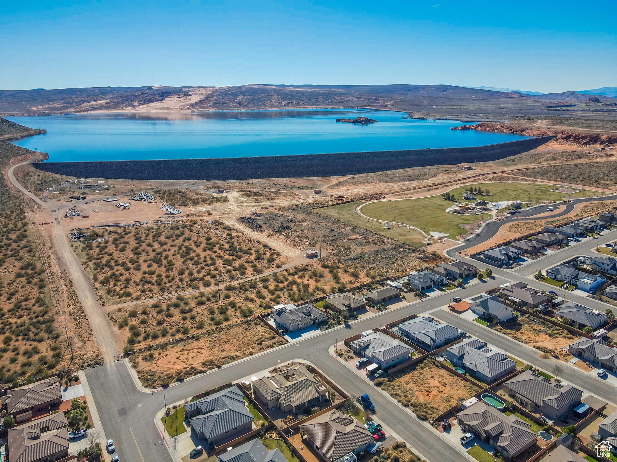 DIXIE SPRINGS - Residential