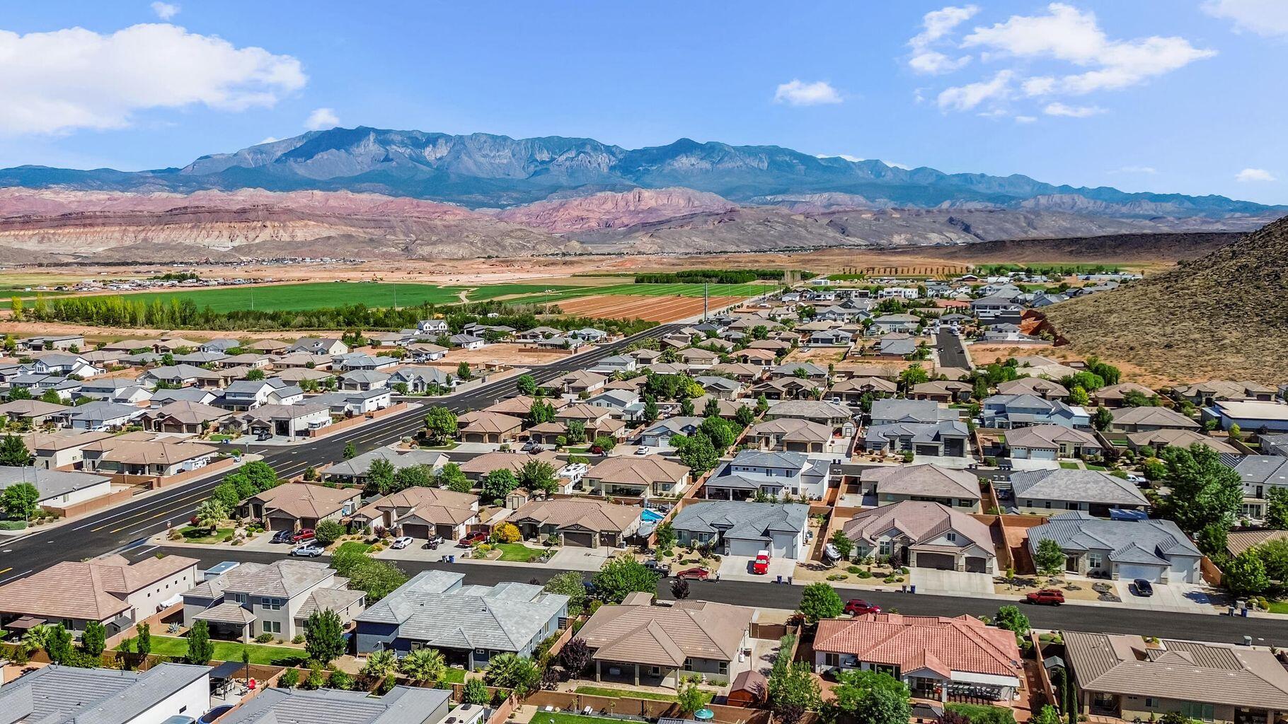 DIXIE SPRINGS - Residential